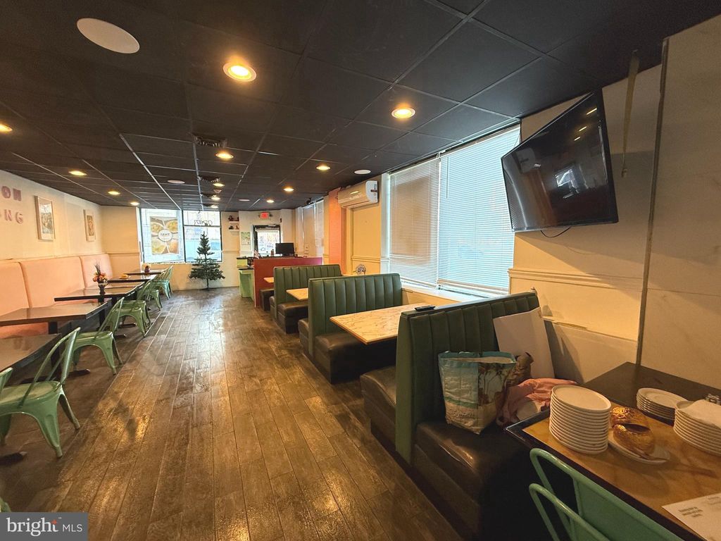 Photo of 1439 Vine Street, PHILADELPHIA, PA 19102 (MLS # PAPH2568178)