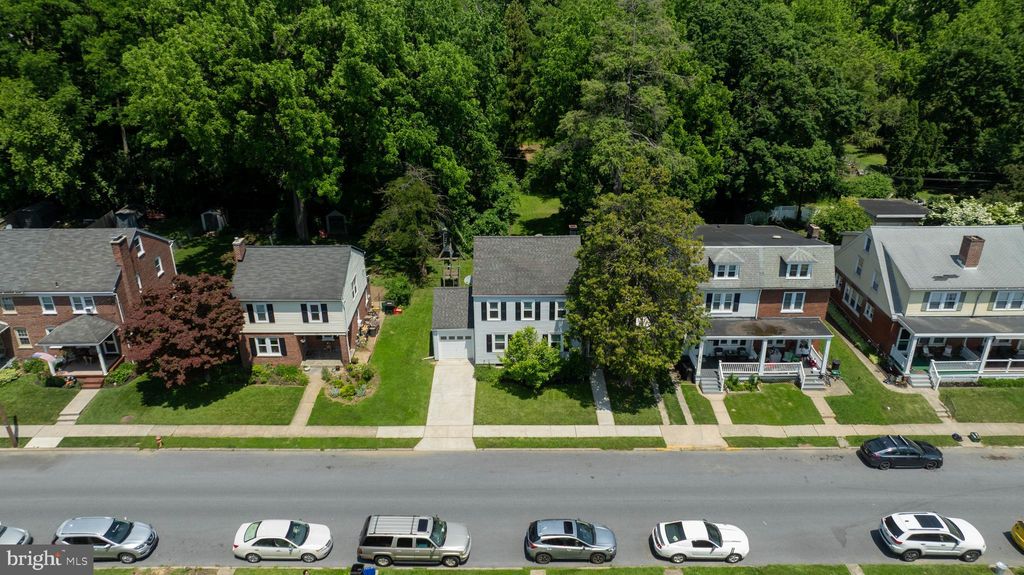 Photo of 1221 Elm Avenue, LANCASTER, PA 17603 (MLS # PALA2067898)