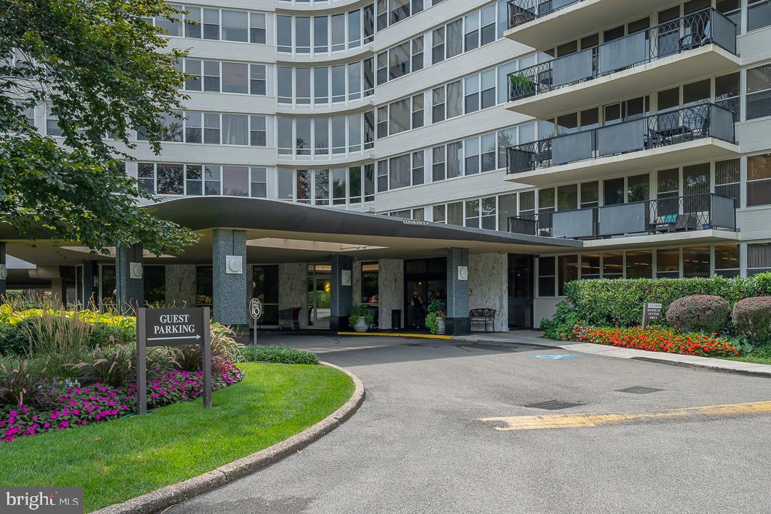 SUTTON TERRACE - Residential