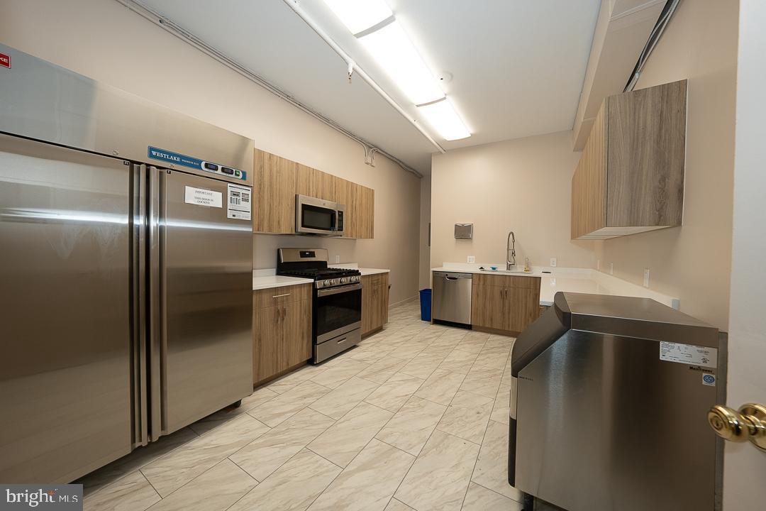 SUTTON TERRACE - Residential