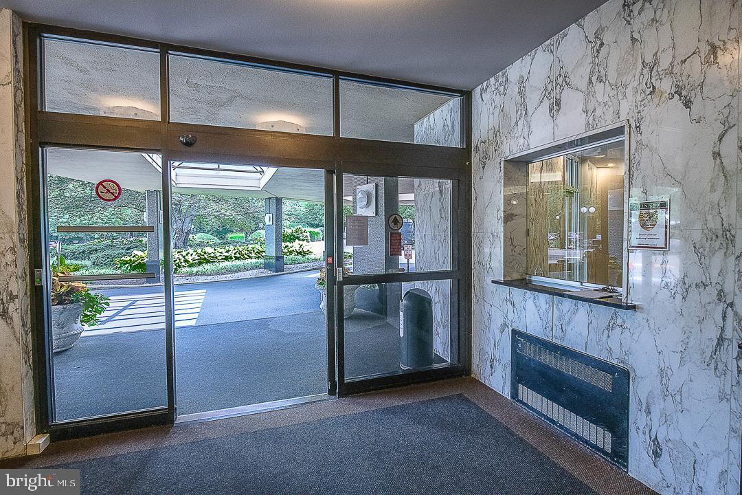 SUTTON TERRACE - Residential