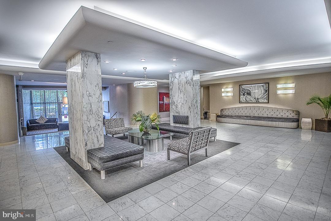 SUTTON TERRACE - Residential