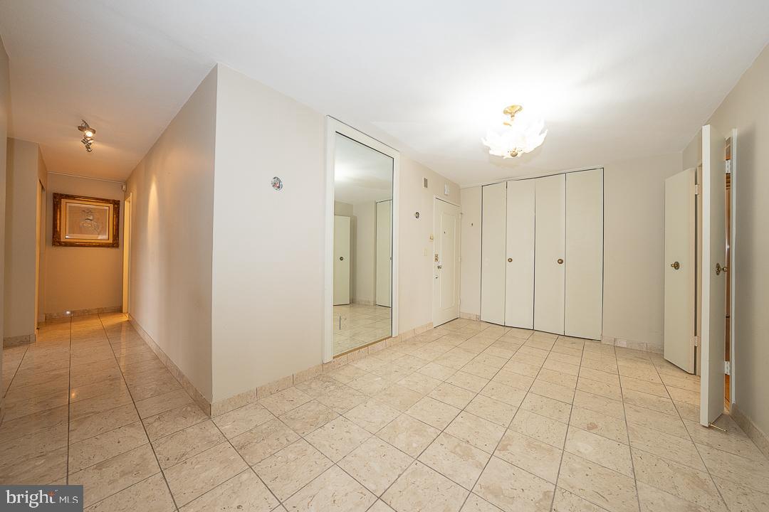 SUTTON TERRACE - Residential