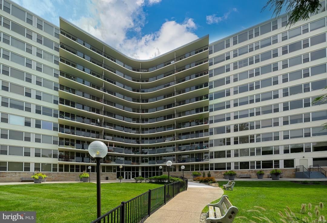SUTTON TERRACE - Residential