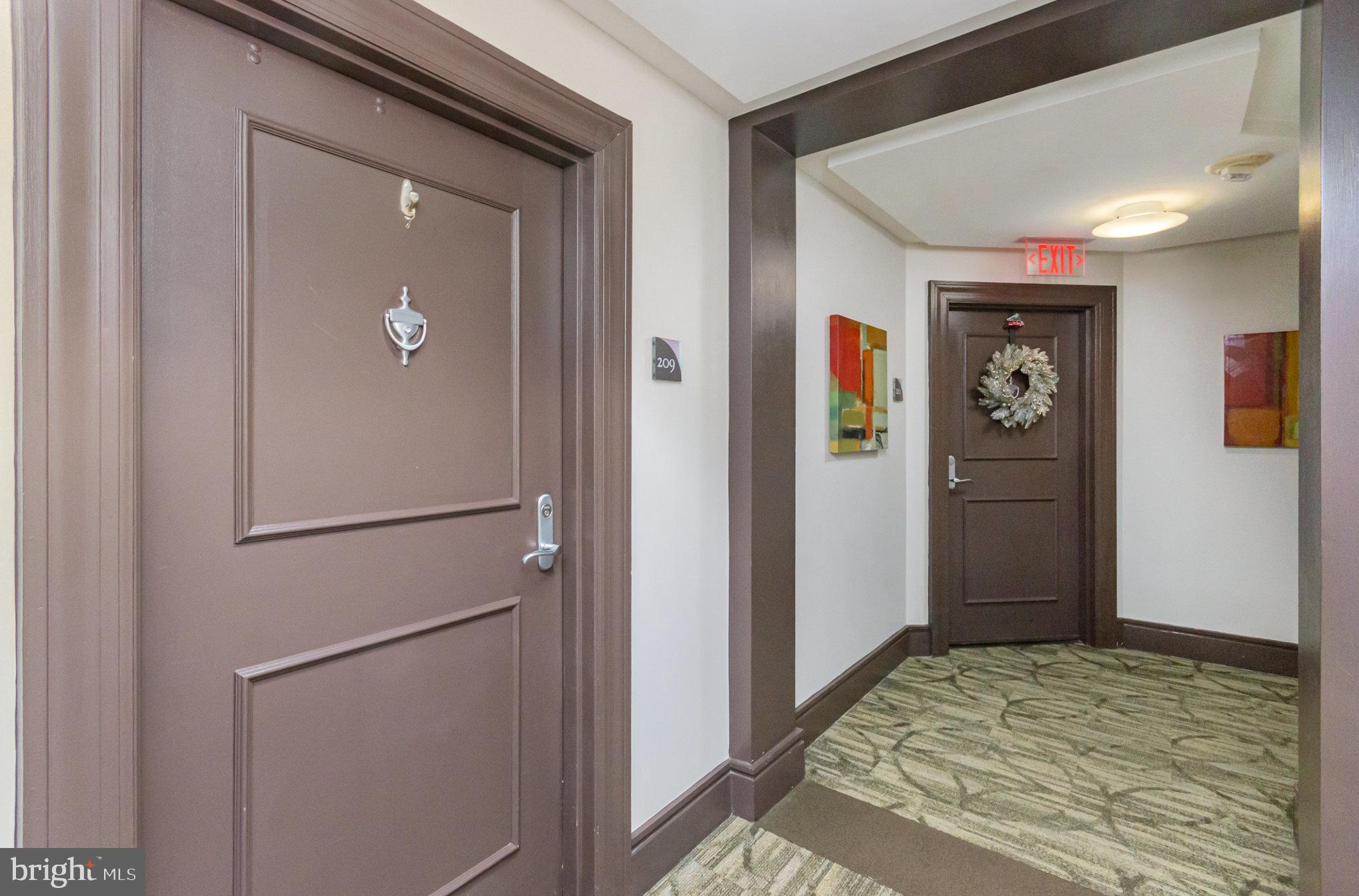 3600 S GLEBE ROAD 209W