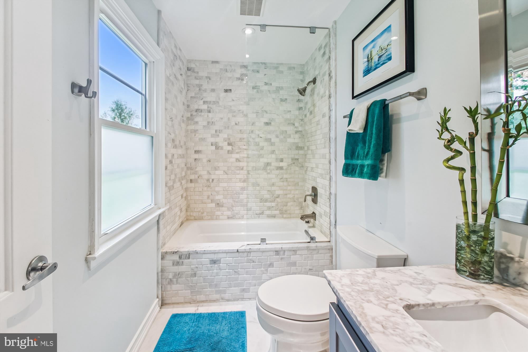 LAVALL - Residential