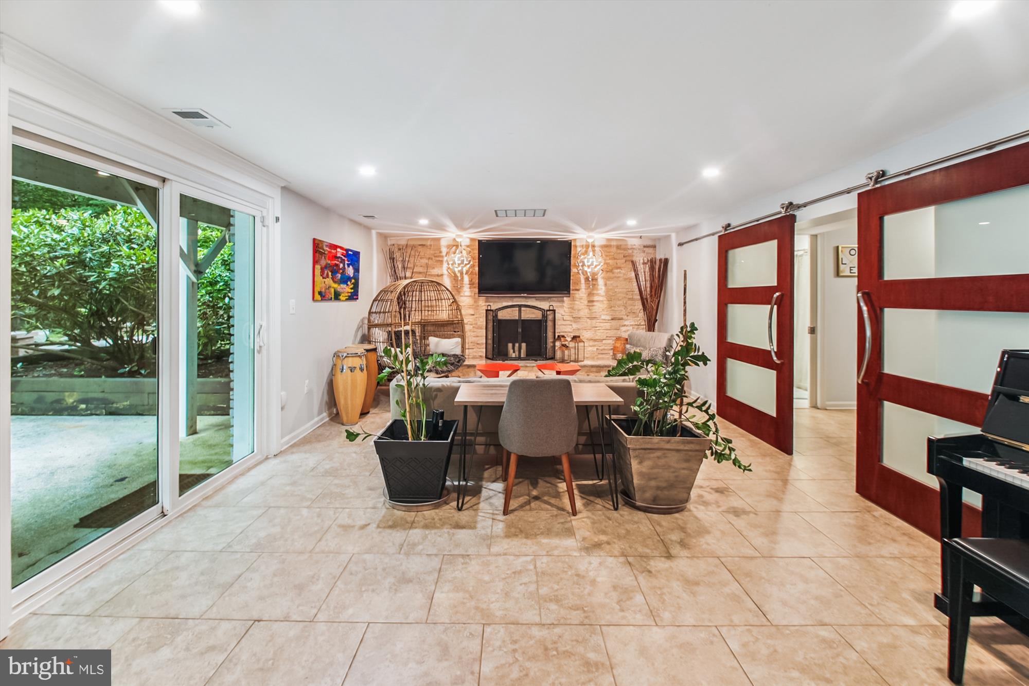 LAVALL - Residential