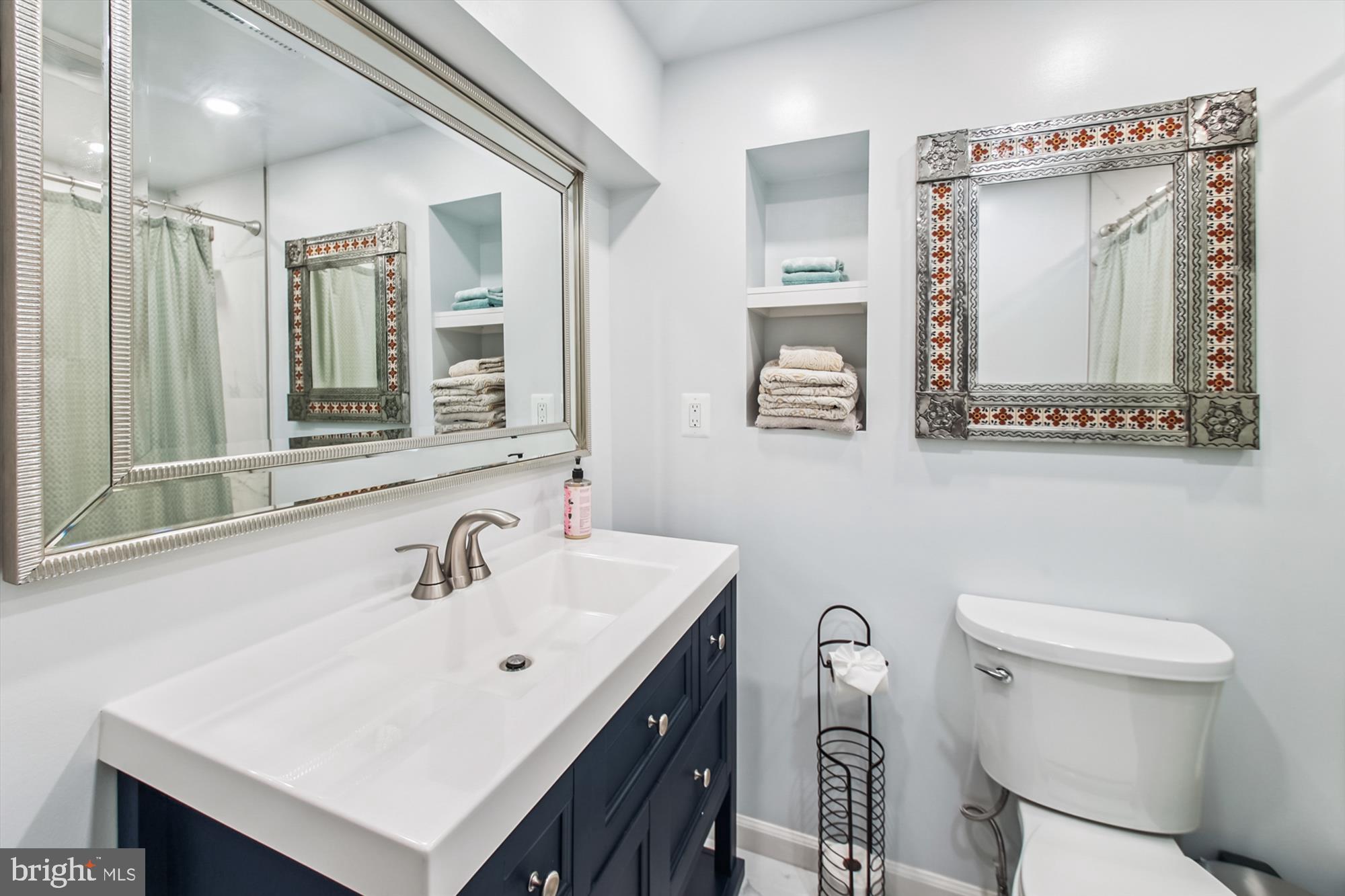 LAVALL - Residential