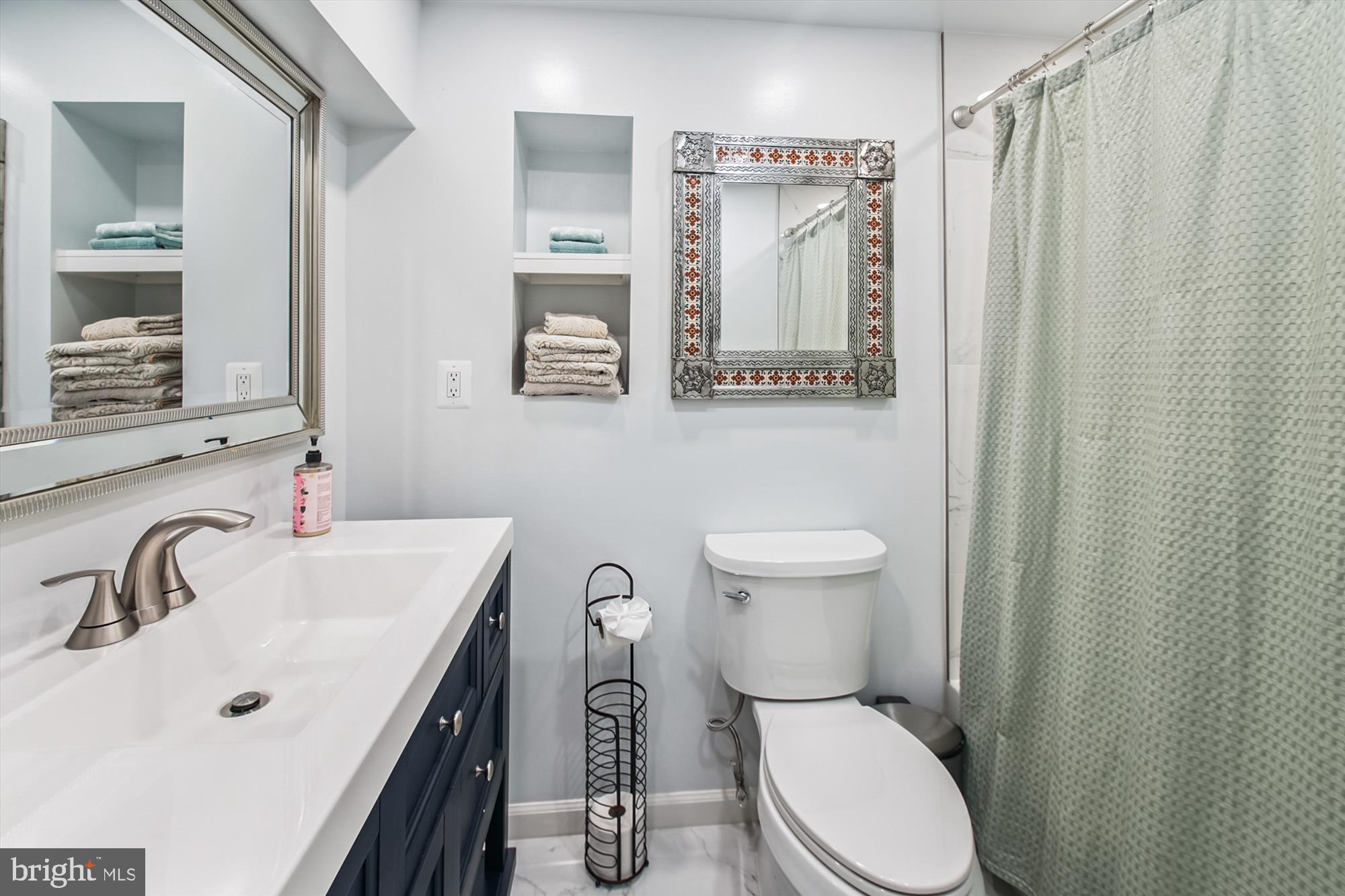 LAVALL - Residential