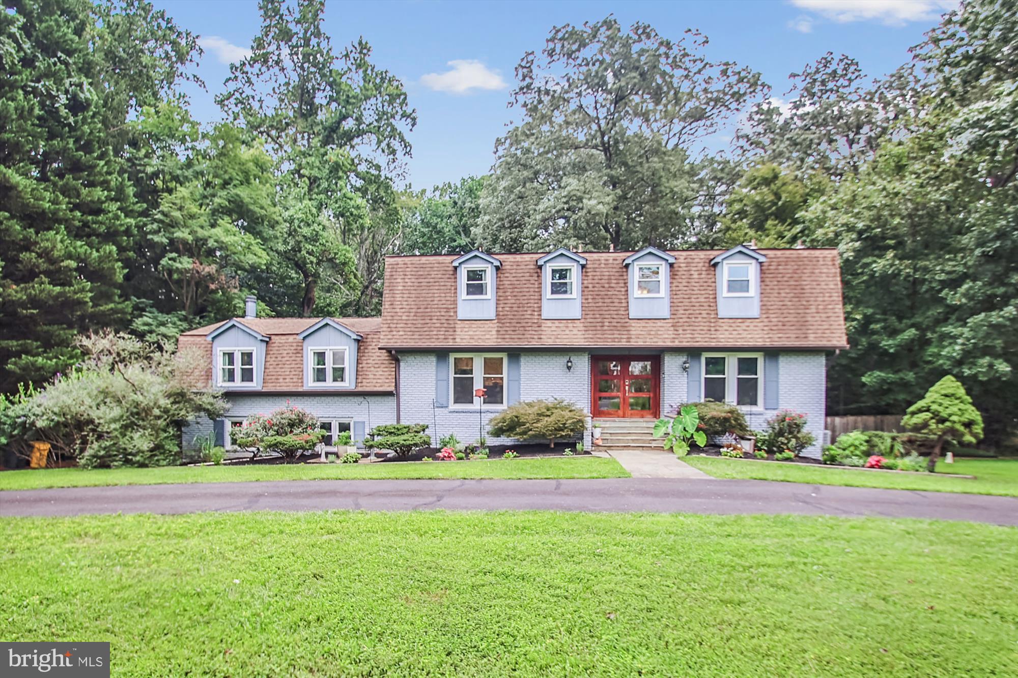 1306 LAVALL DRIVE
