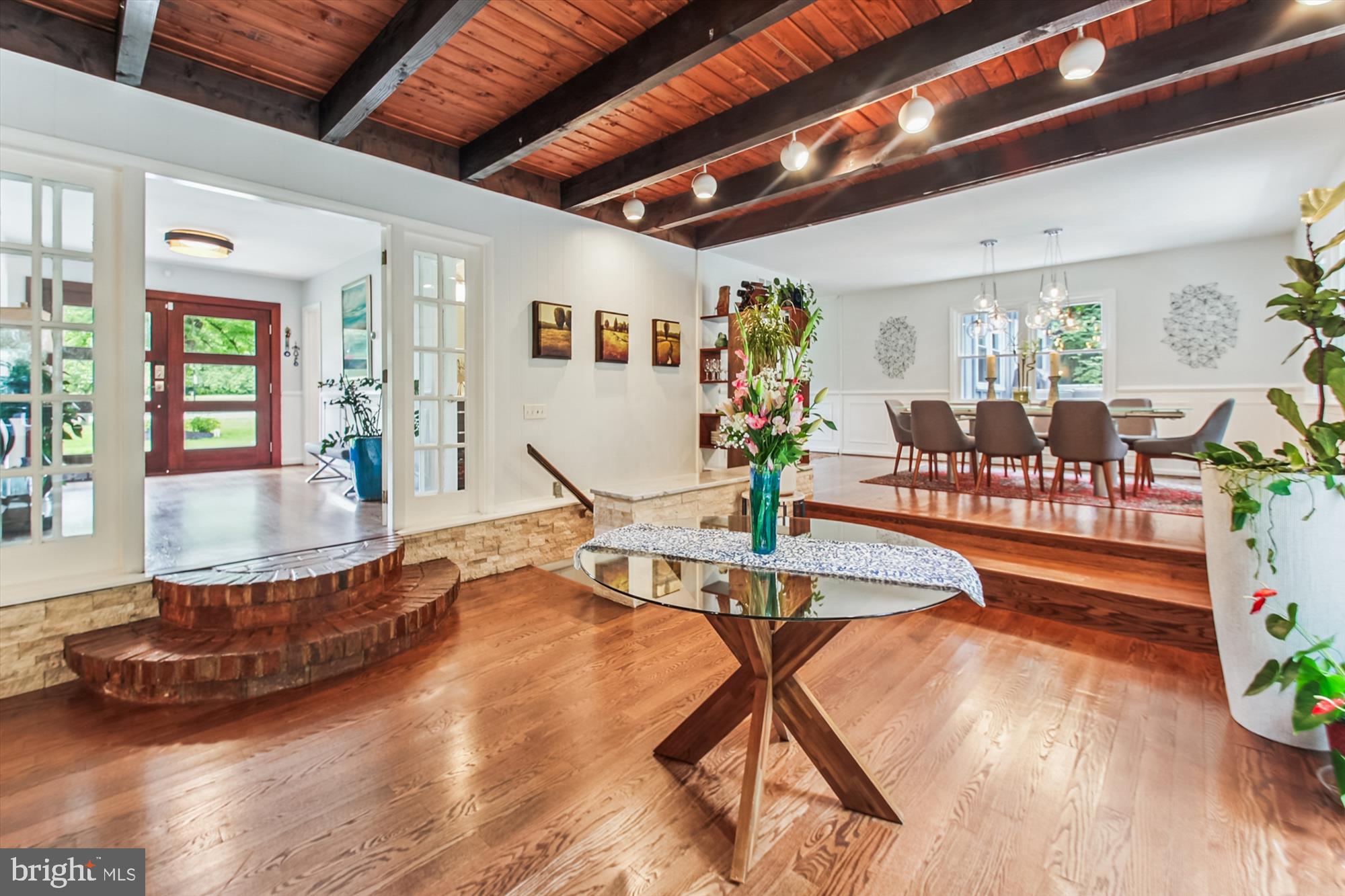 LAVALL - Residential