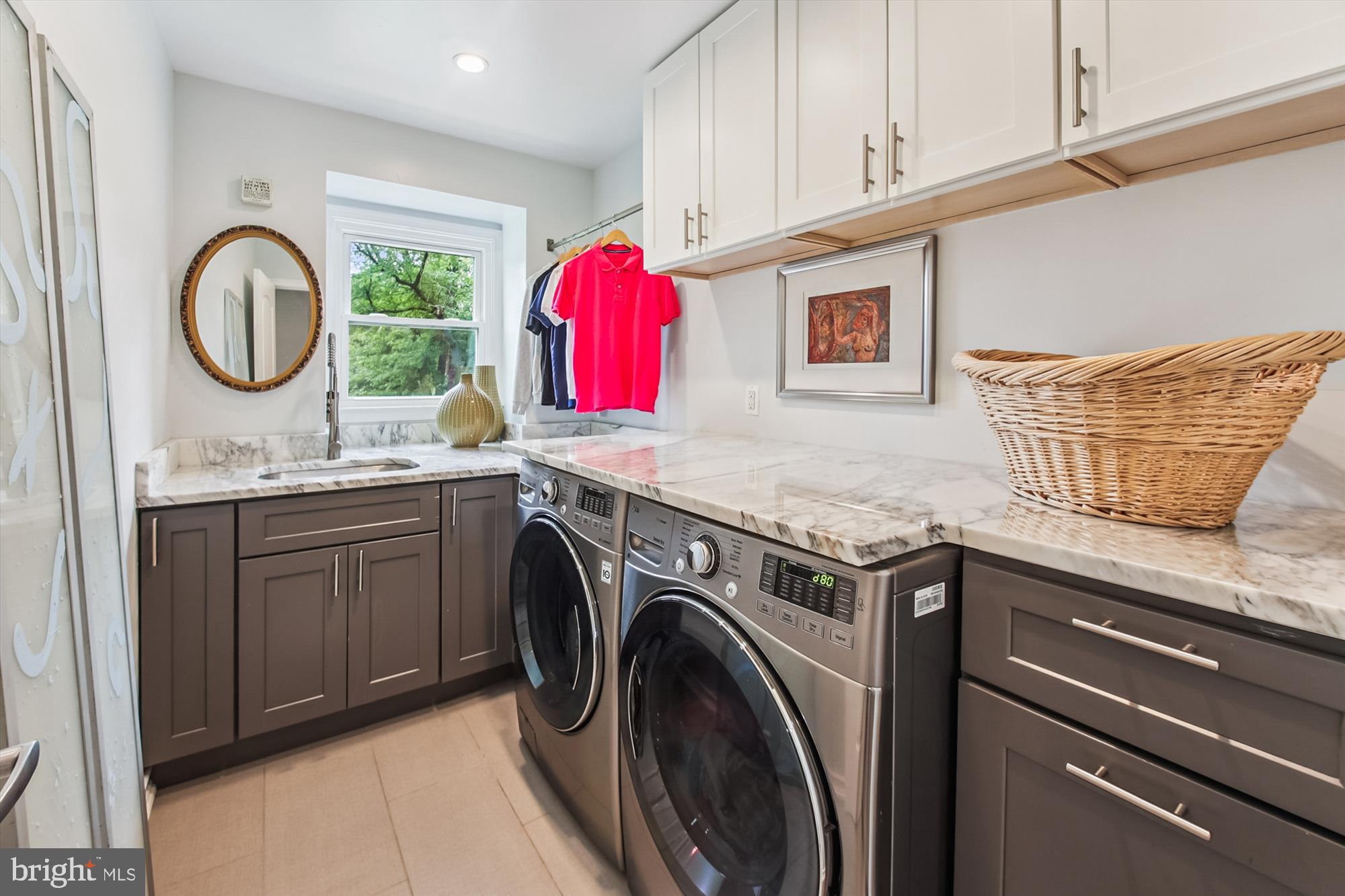 LAVALL - Residential