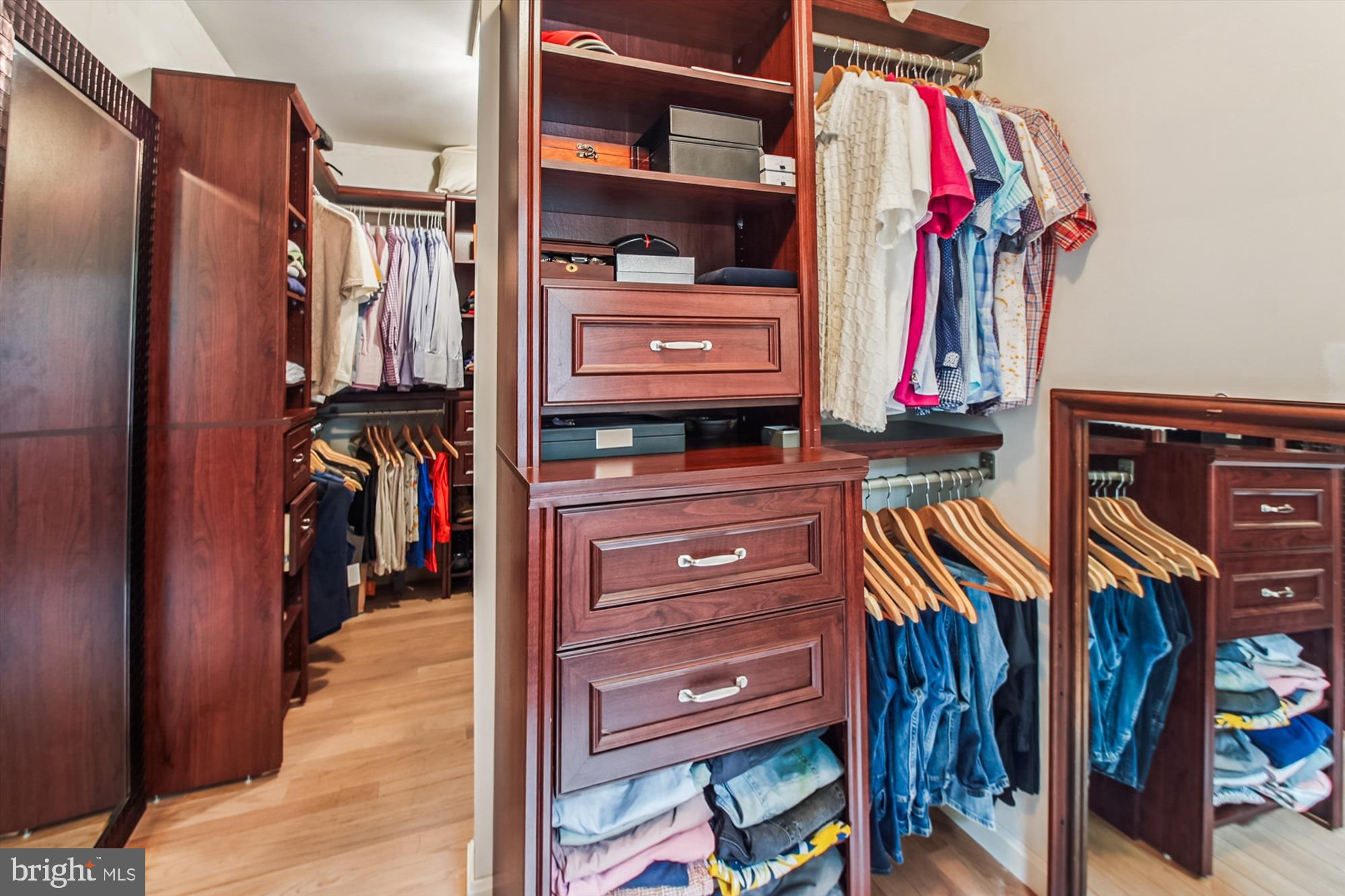 LAVALL - Residential