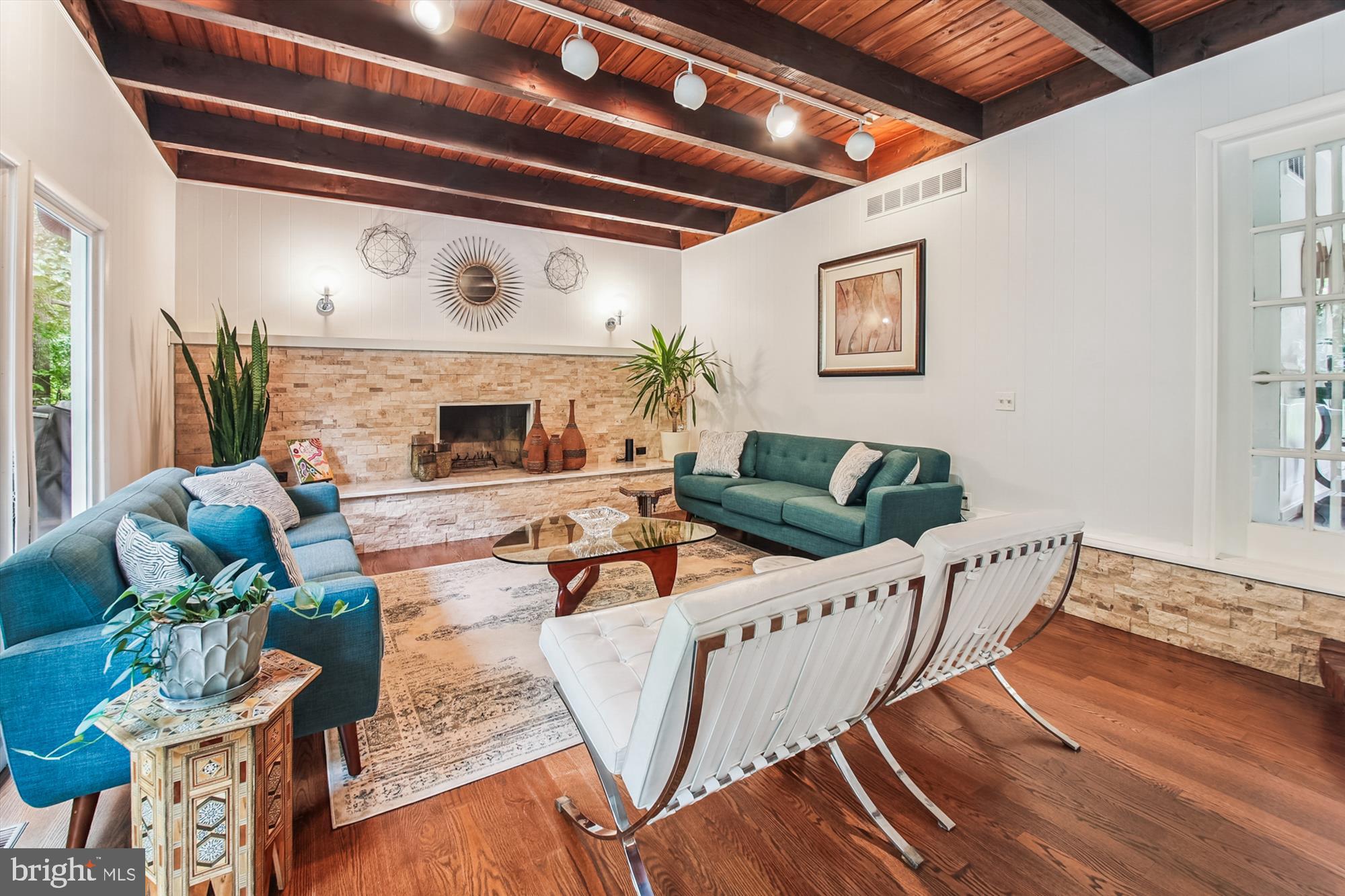 LAVALL - Residential