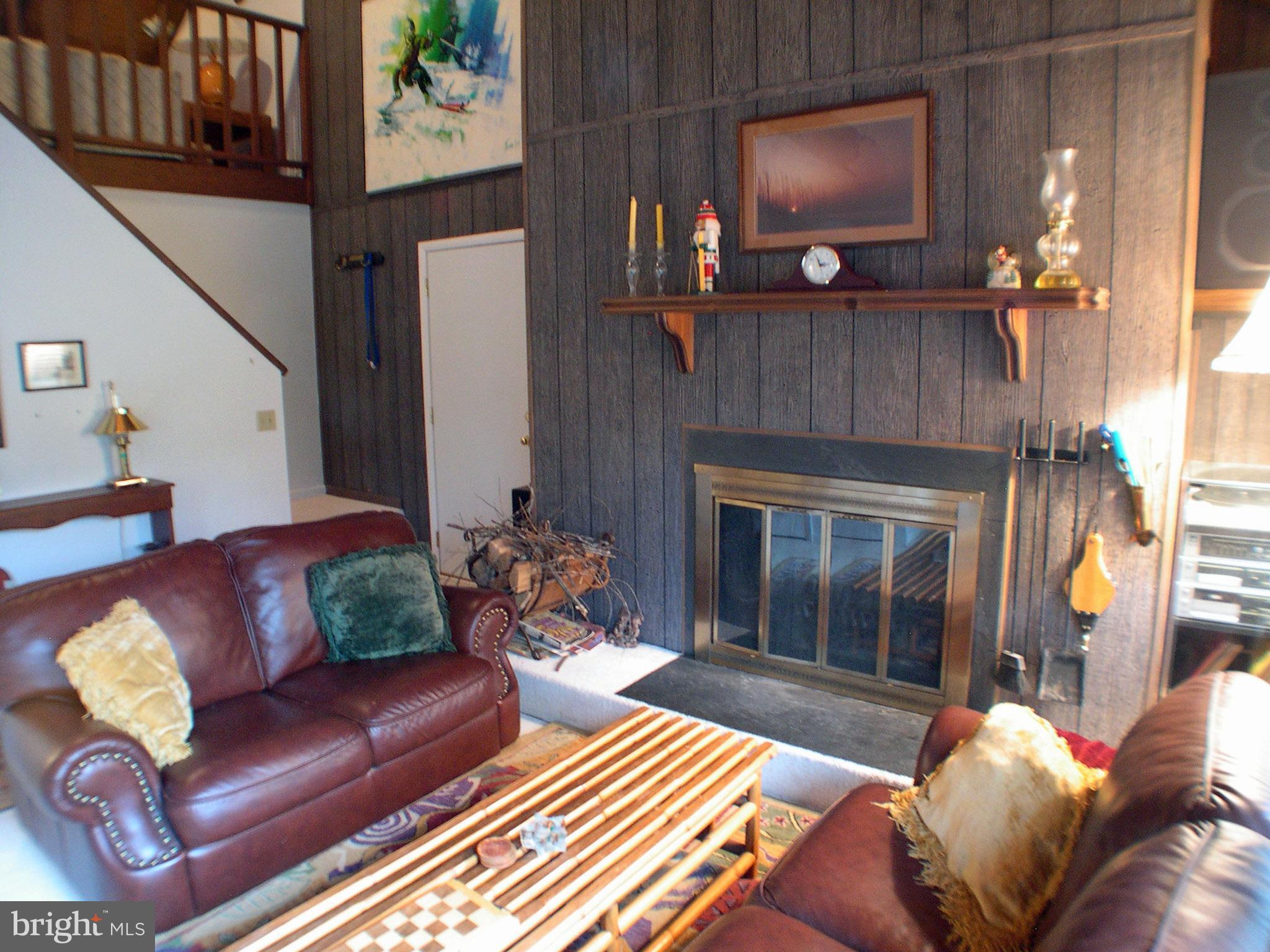 THE HILL - Residential