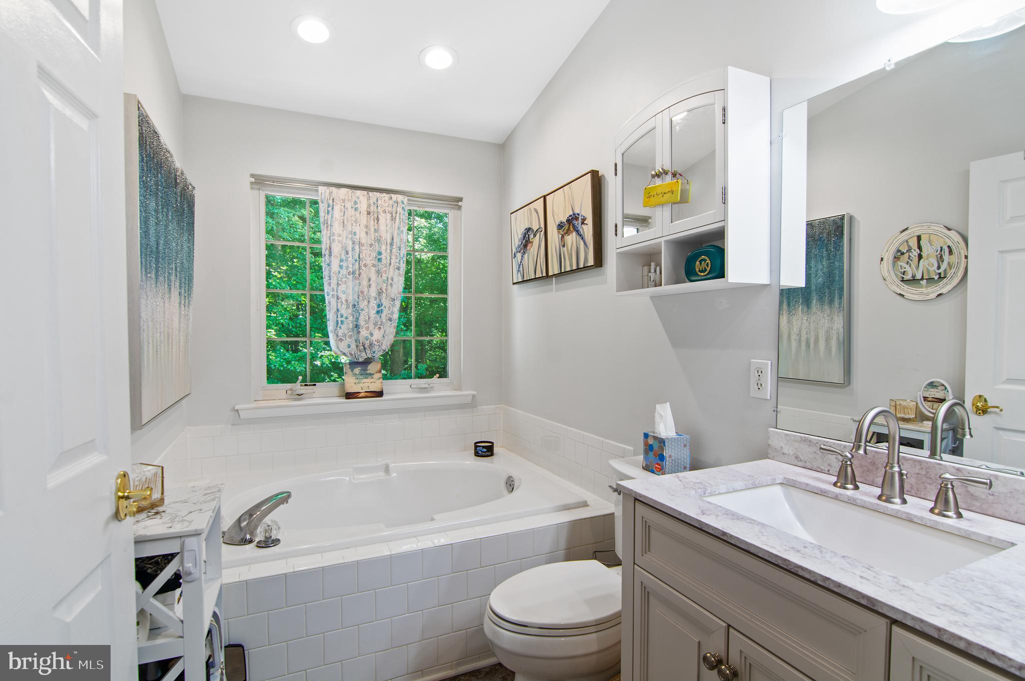 TIDEWATER COLONY - Residential