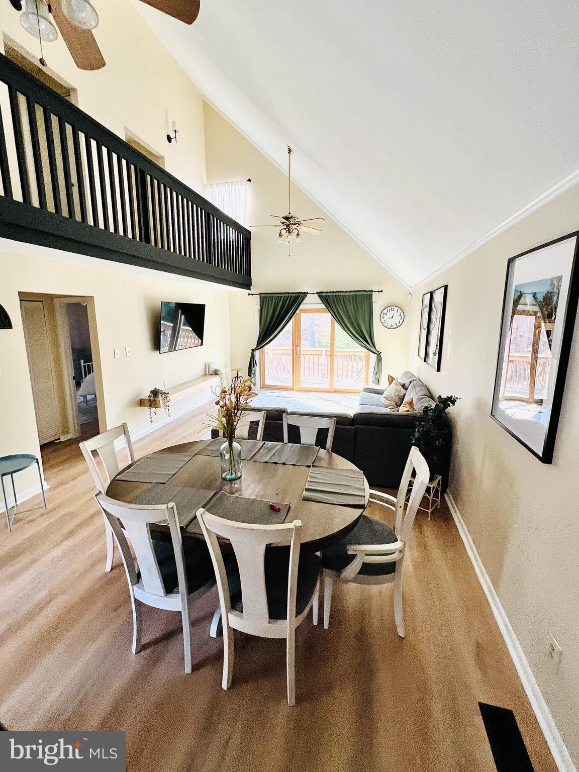 LYNNBROOK SUB - Residential