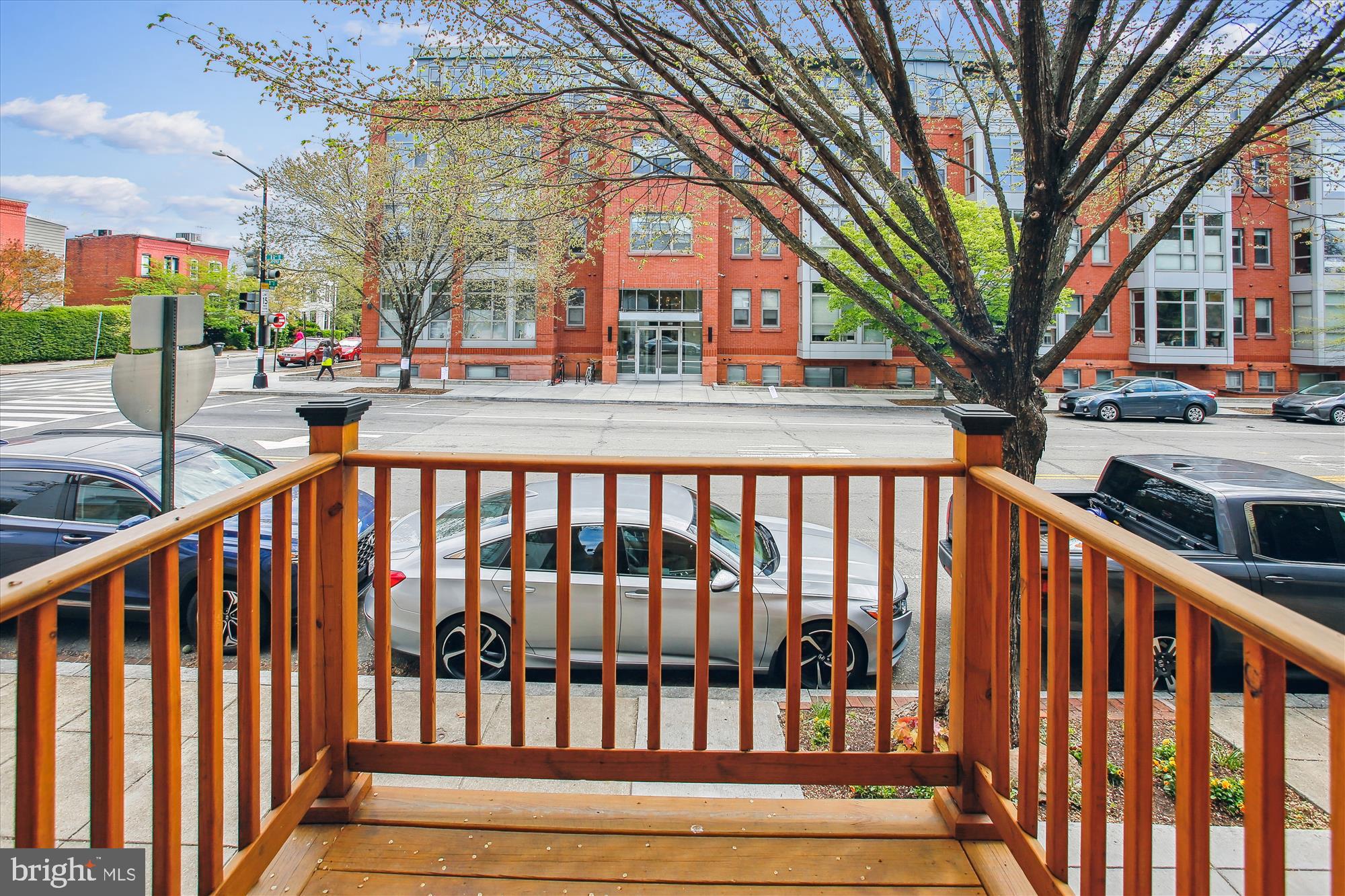 903 11TH STREET SE