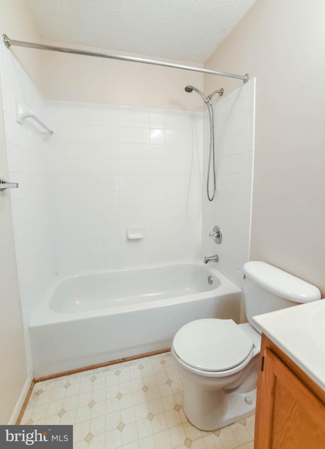 BAYVIEW HILLS - Residential