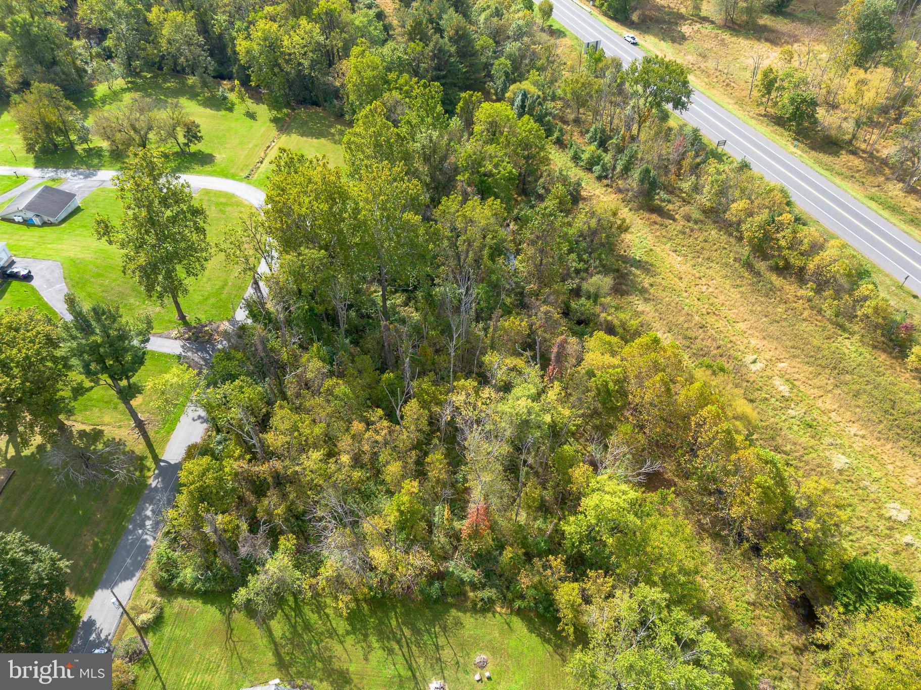 BEL AIR ACRES - Land