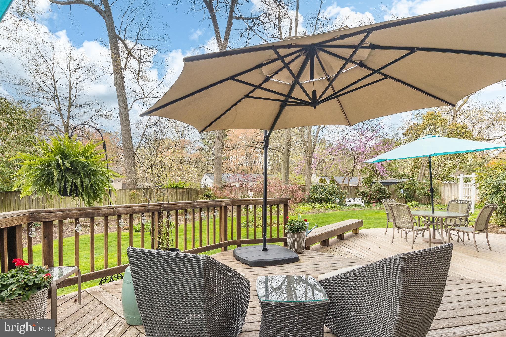 RIVERSIDE ESTATES - Residential