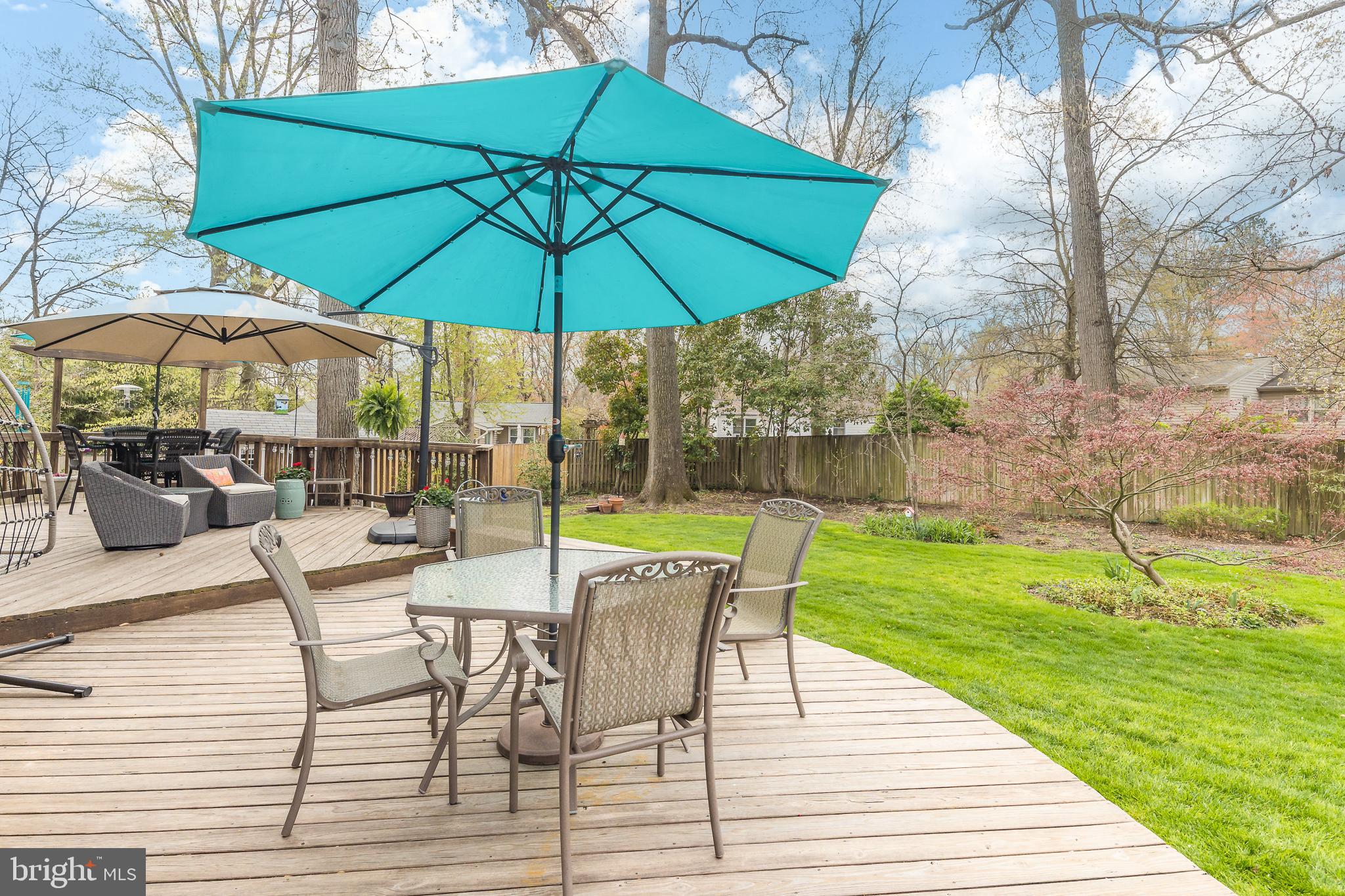 RIVERSIDE ESTATES - Residential