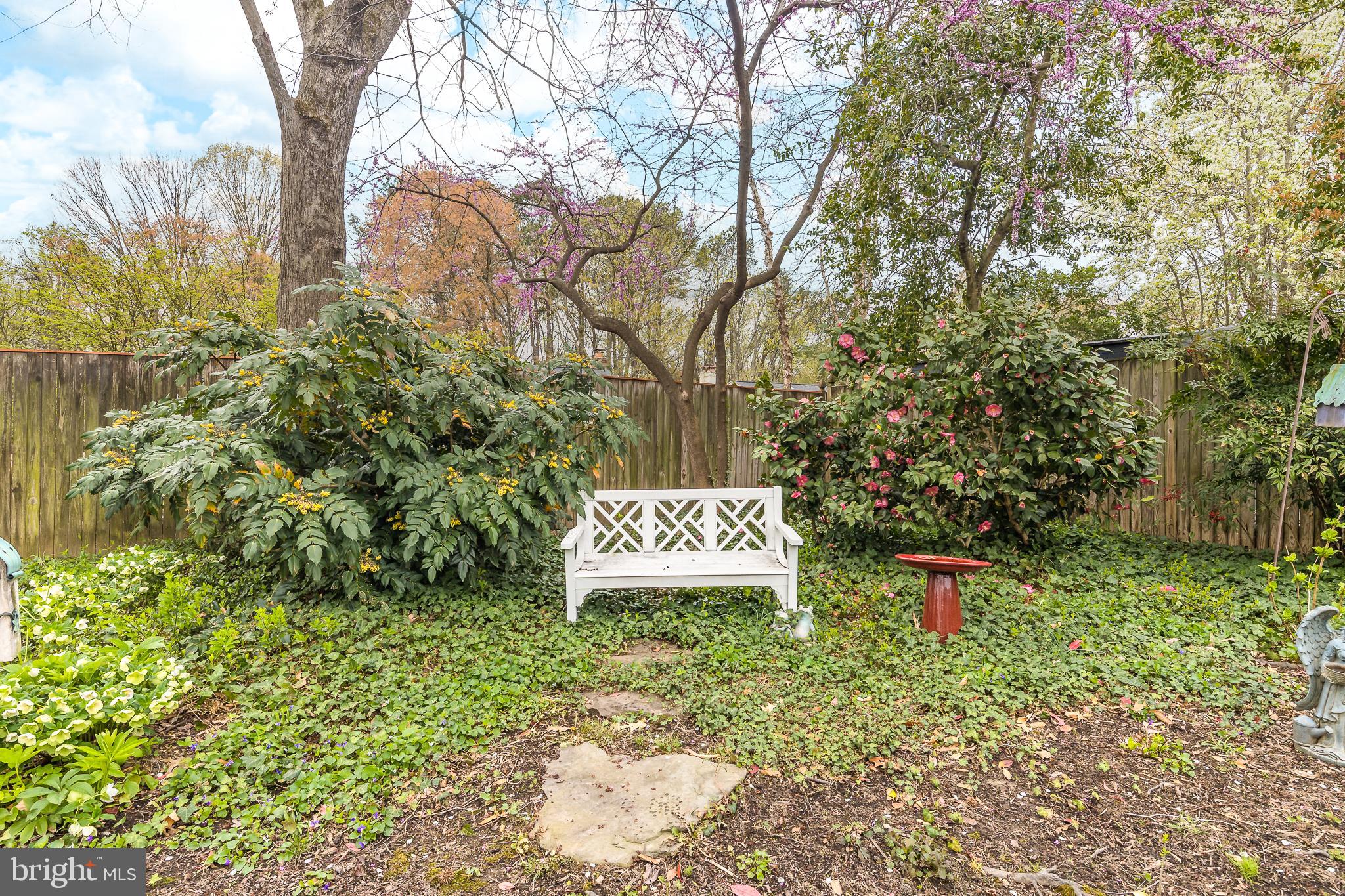 RIVERSIDE ESTATES - Residential