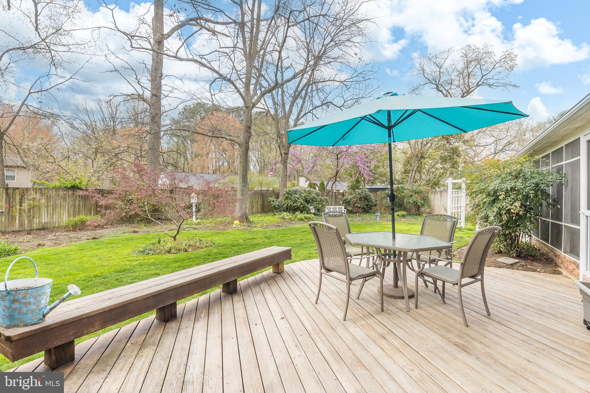 RIVERSIDE ESTATES - Residential