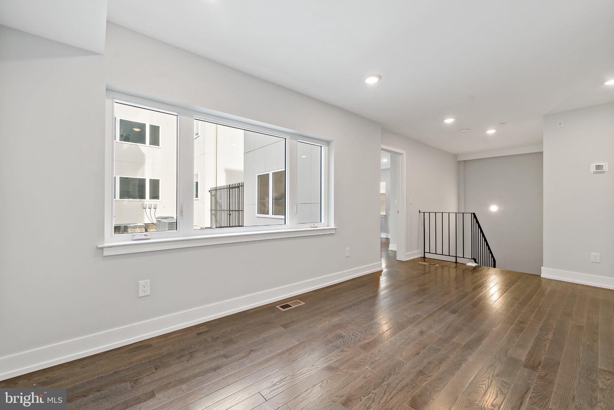 1533 N 2ND STREET 1B