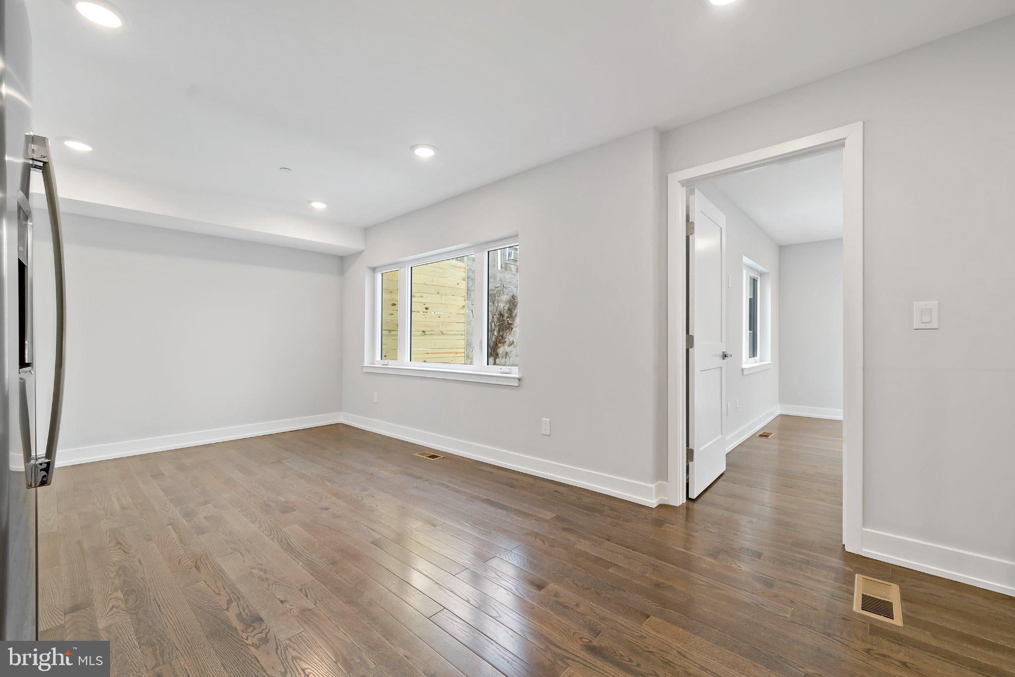 1533 N 2ND STREET 1B