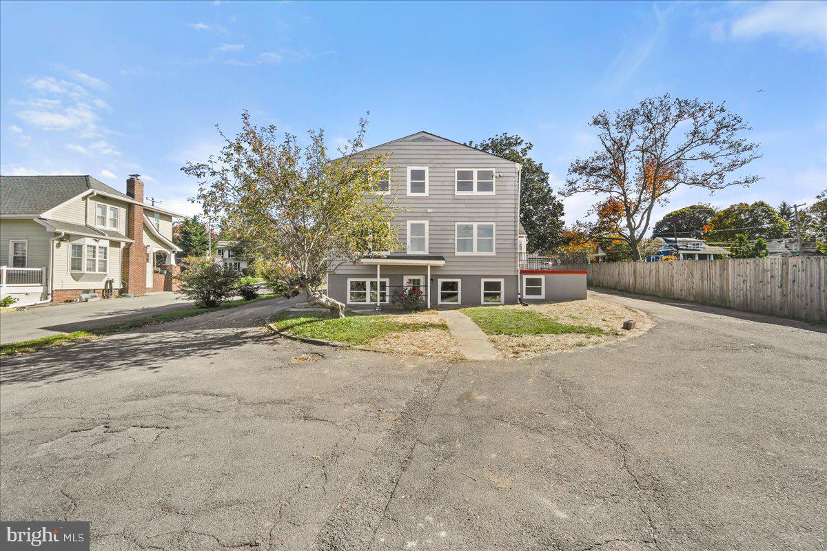 DAMASCUS - Residential