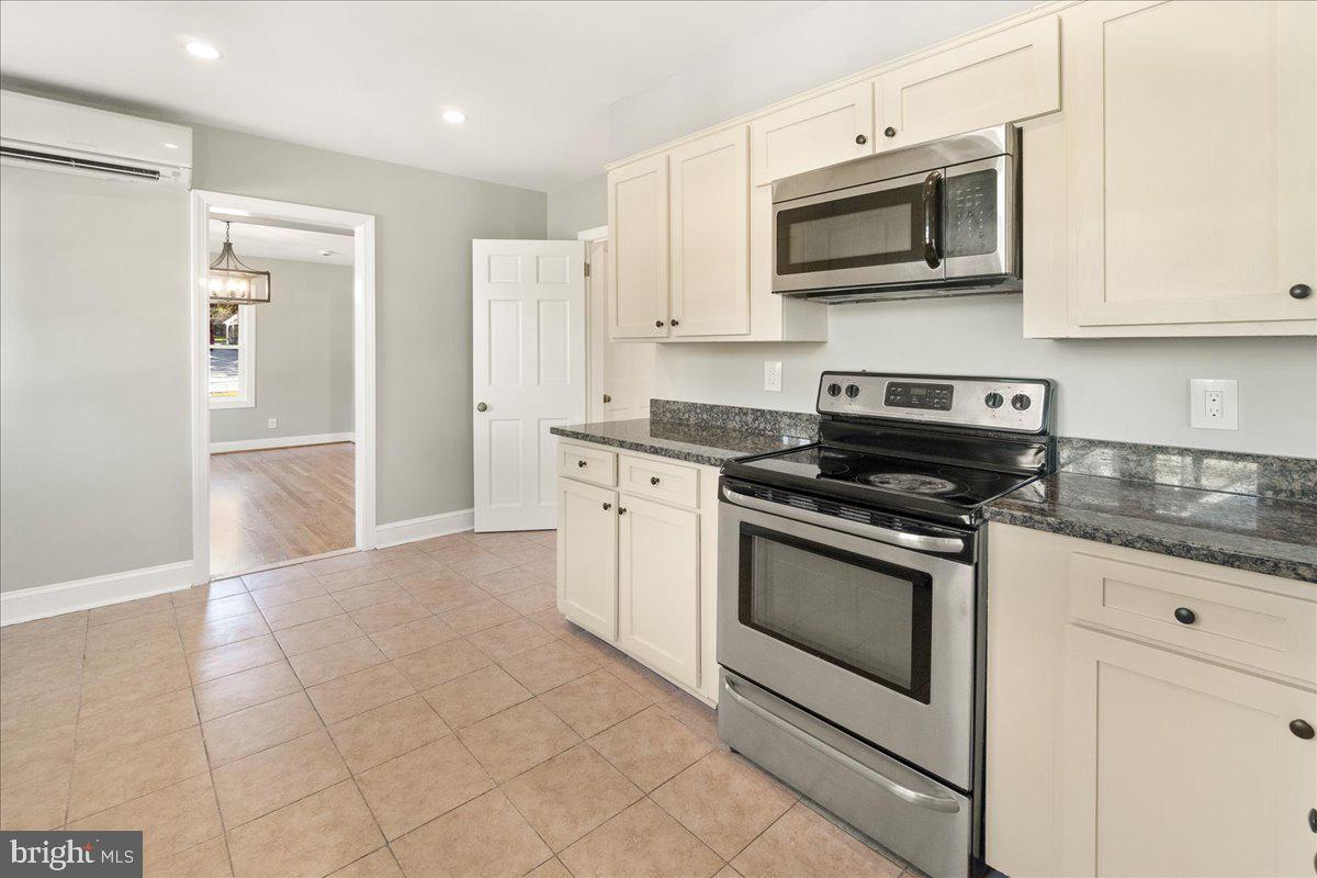 DAMASCUS - Residential