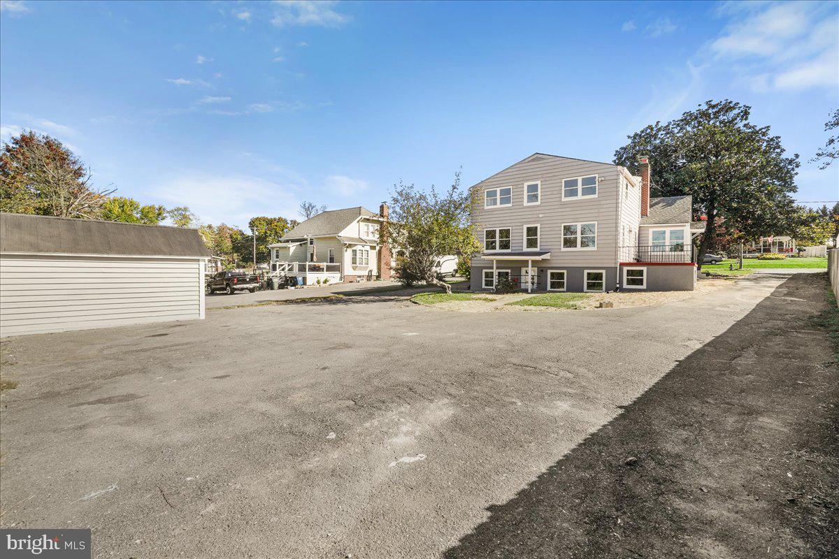 DAMASCUS - Residential