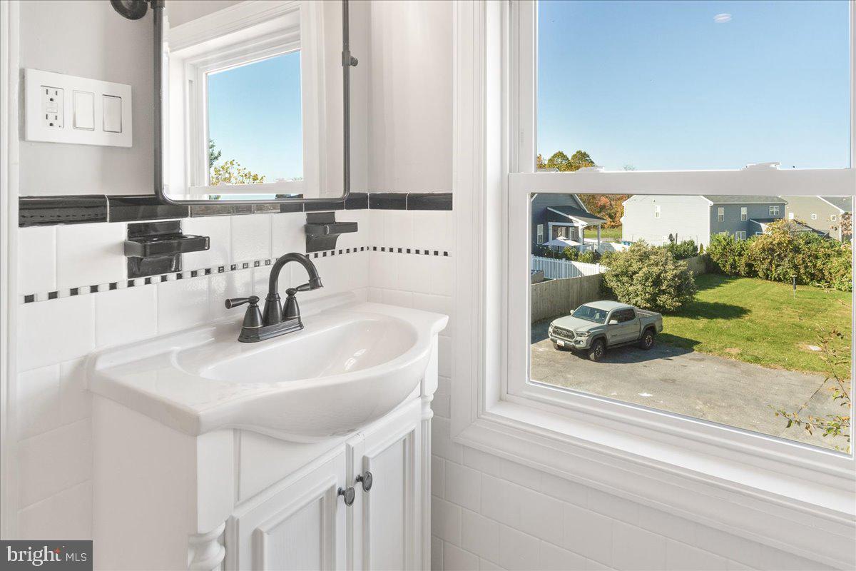 DAMASCUS - Residential