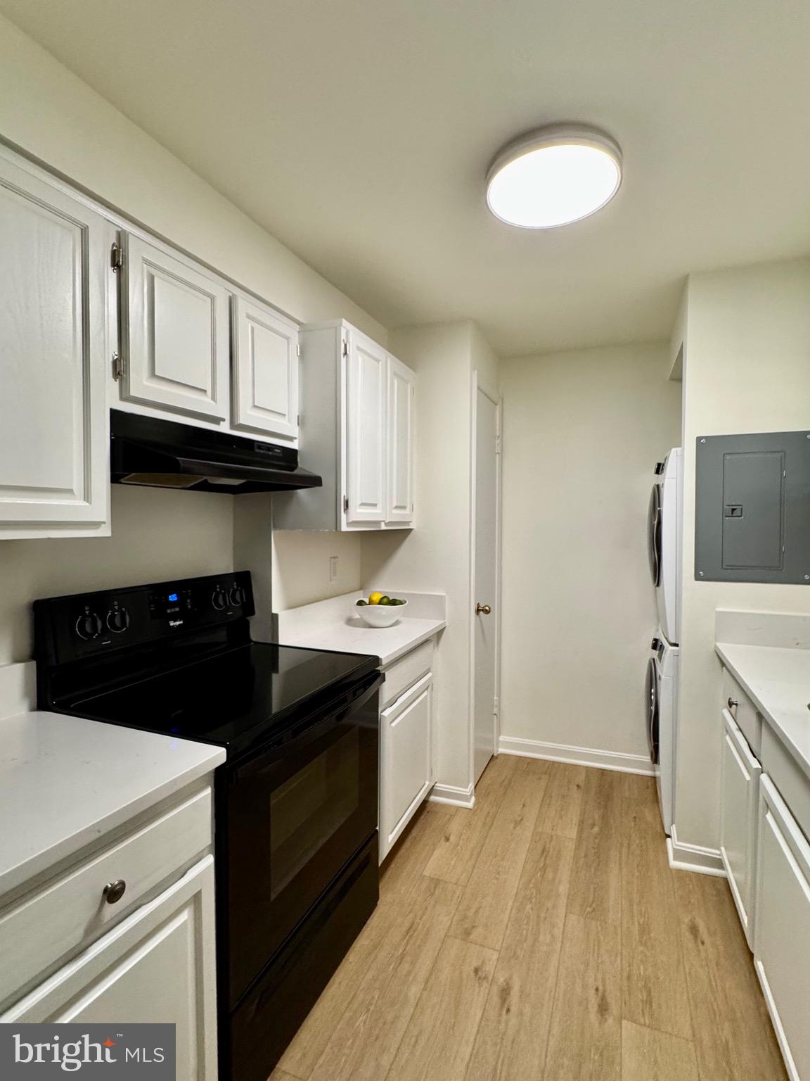 805 N HOWARD STREET 446
