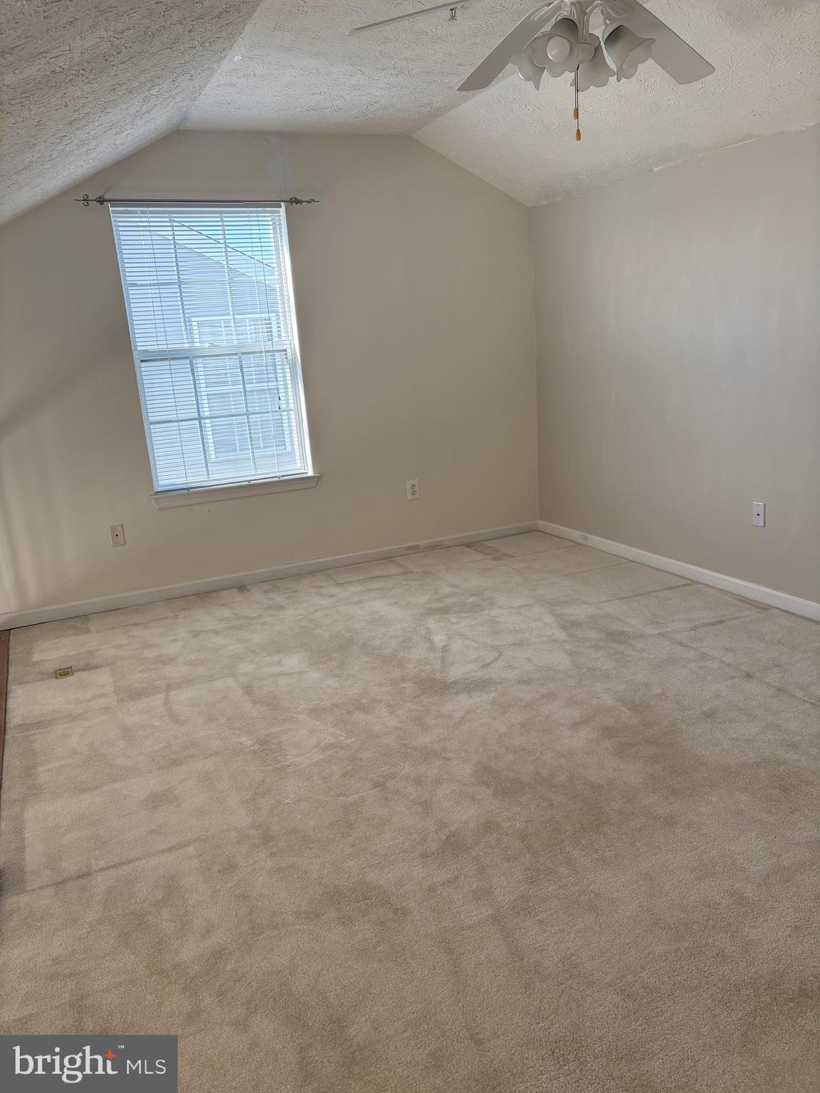 WOODLAND PARK - Residential Lease