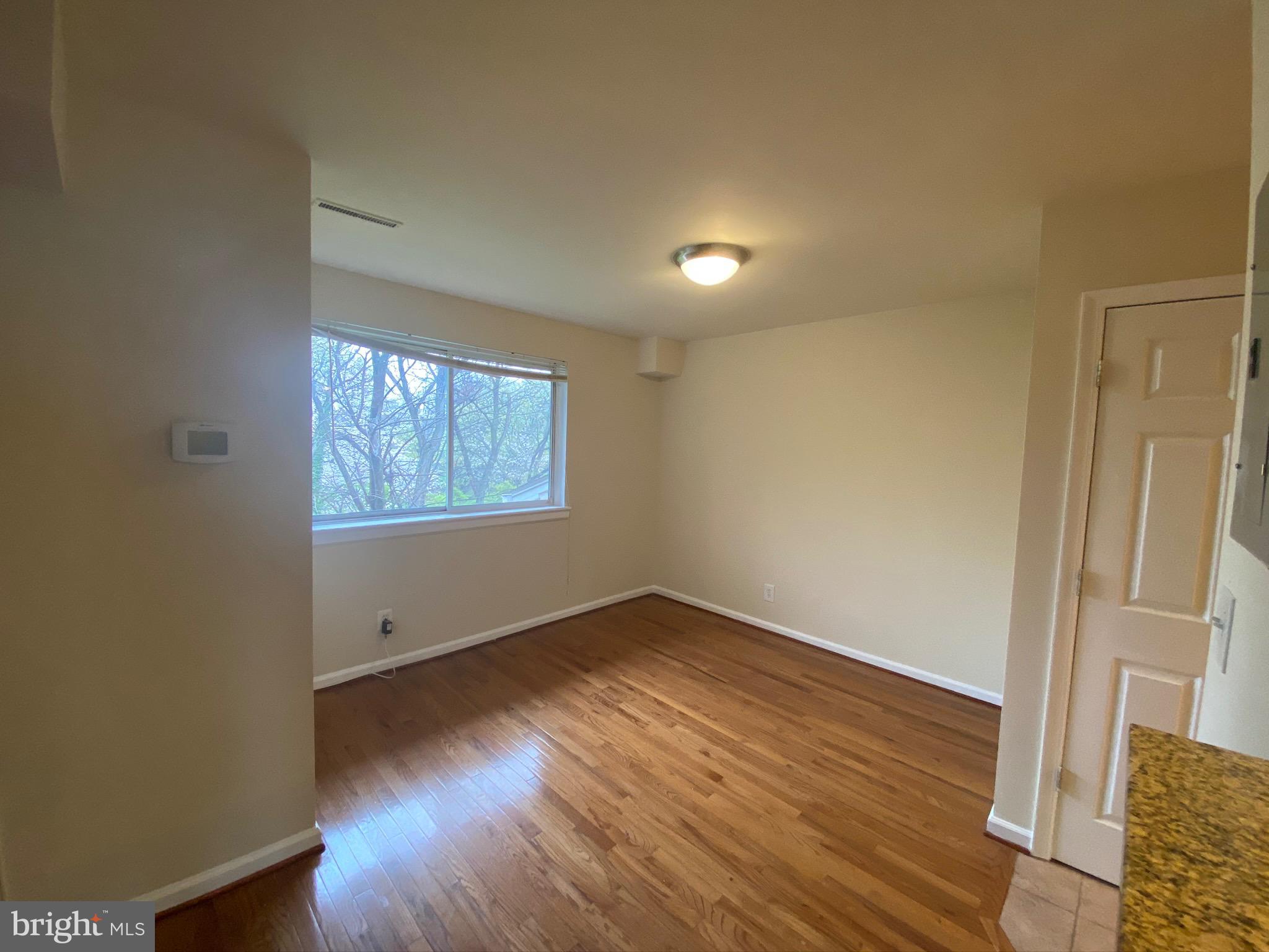 MARKHAM VIEW CONDOMINIUMS - Residential