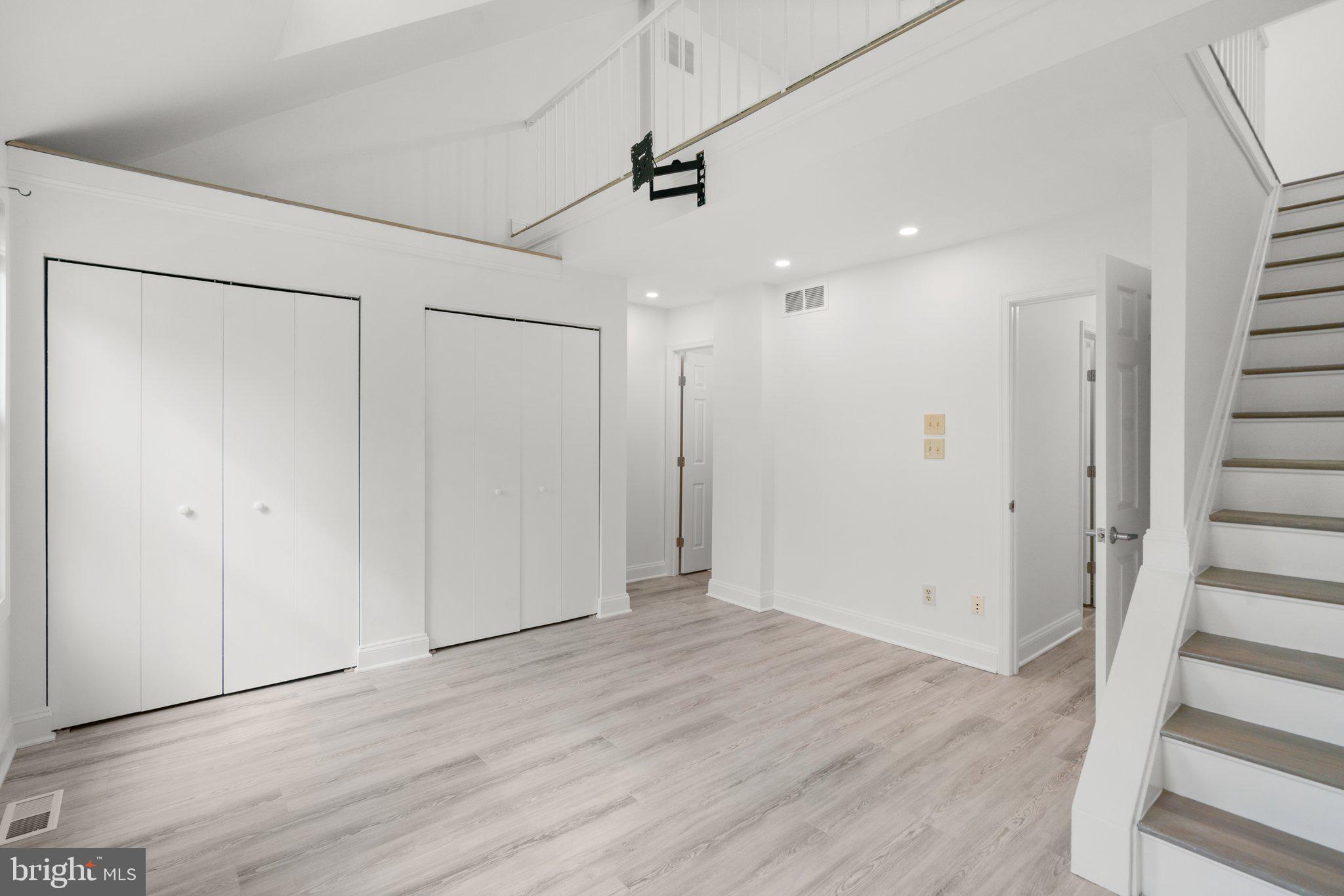 WATERFORD PLACE - Residential