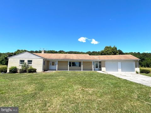 Homes For Sale - 1520 Dunkard Church Road<br/> AUGUSTA, WV 26704