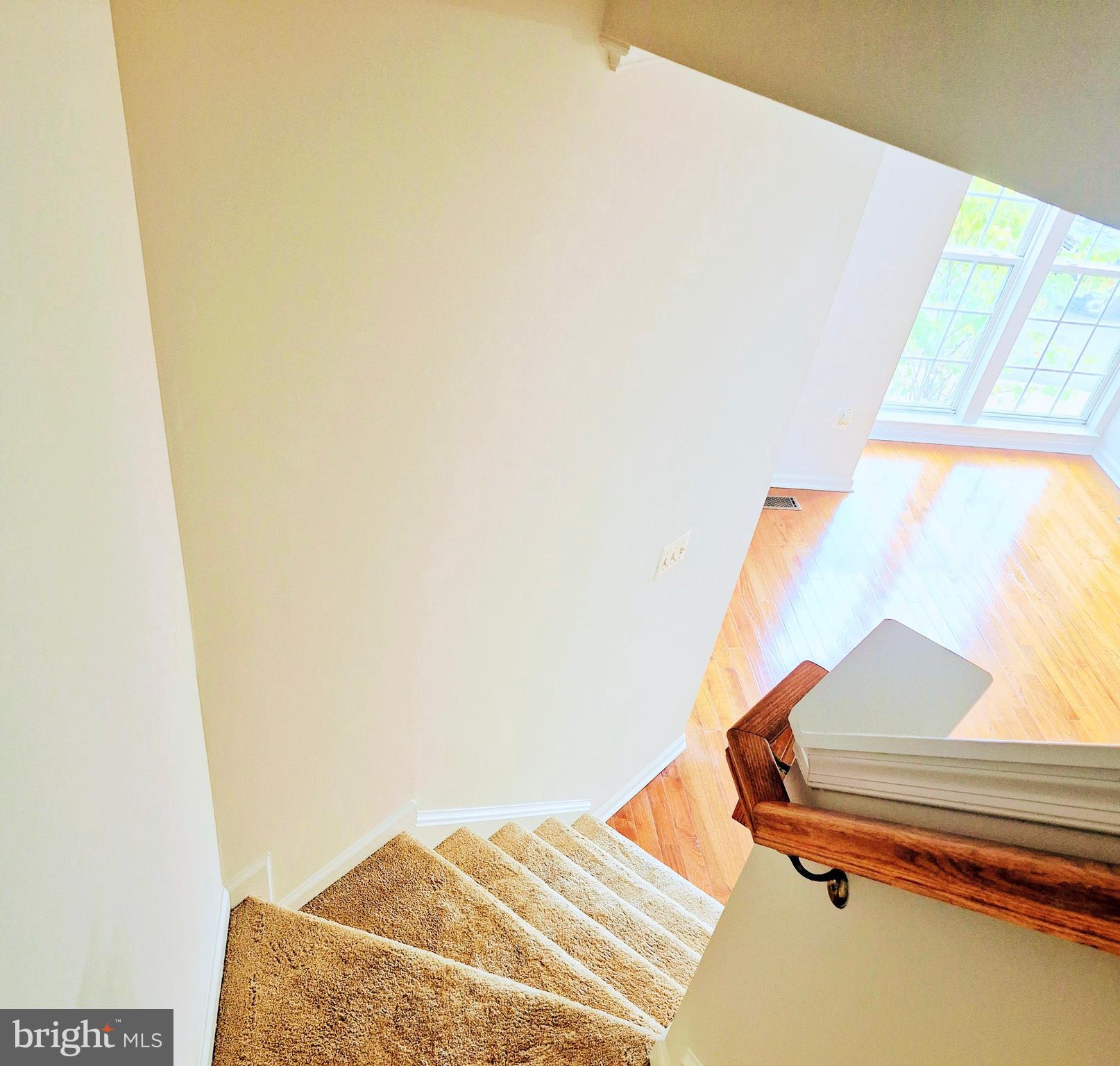 LANDOVER MEWS-PLAT FIVE> - Residential