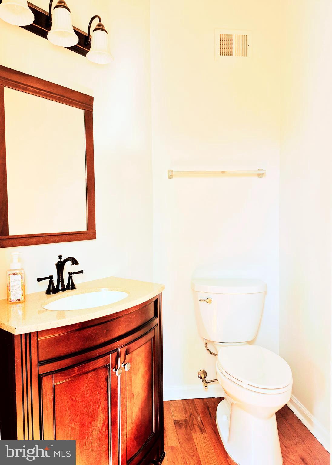 LANDOVER MEWS-PLAT FIVE> - Residential