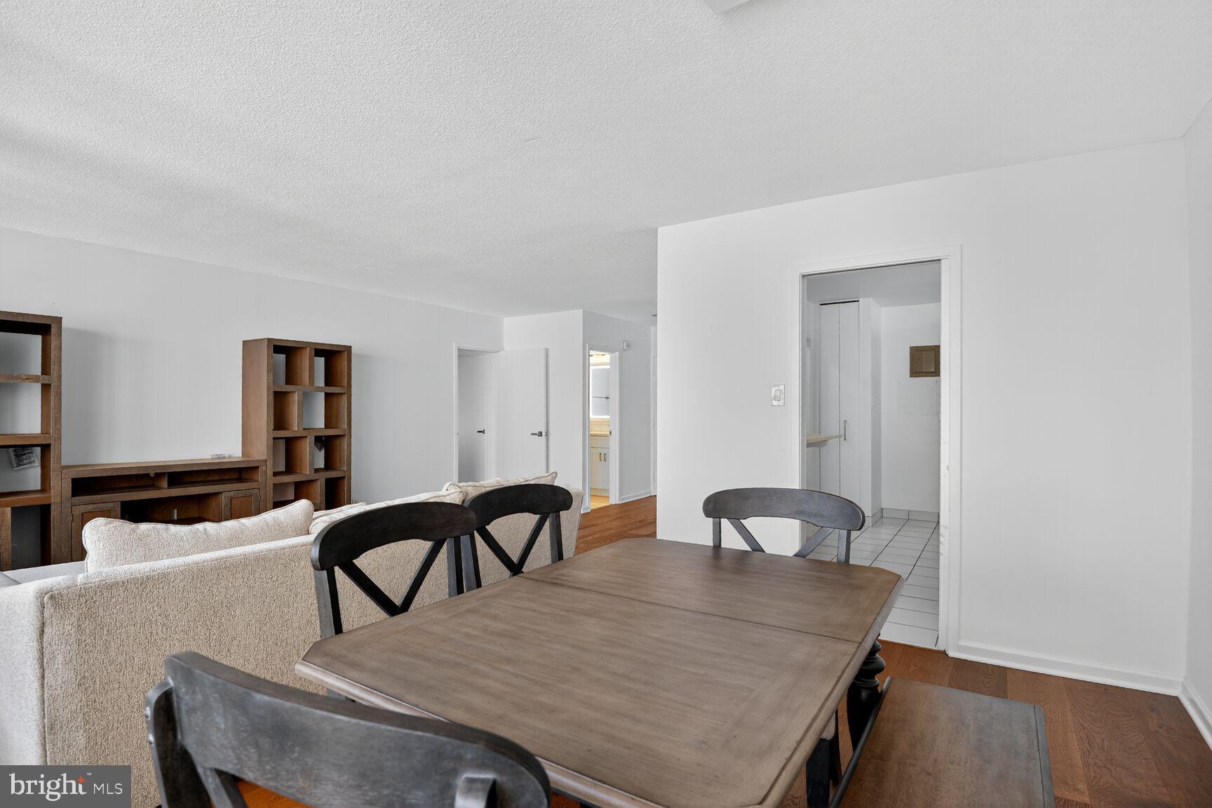 WILLOUGHBY OF CHEVY CHASE - Residential