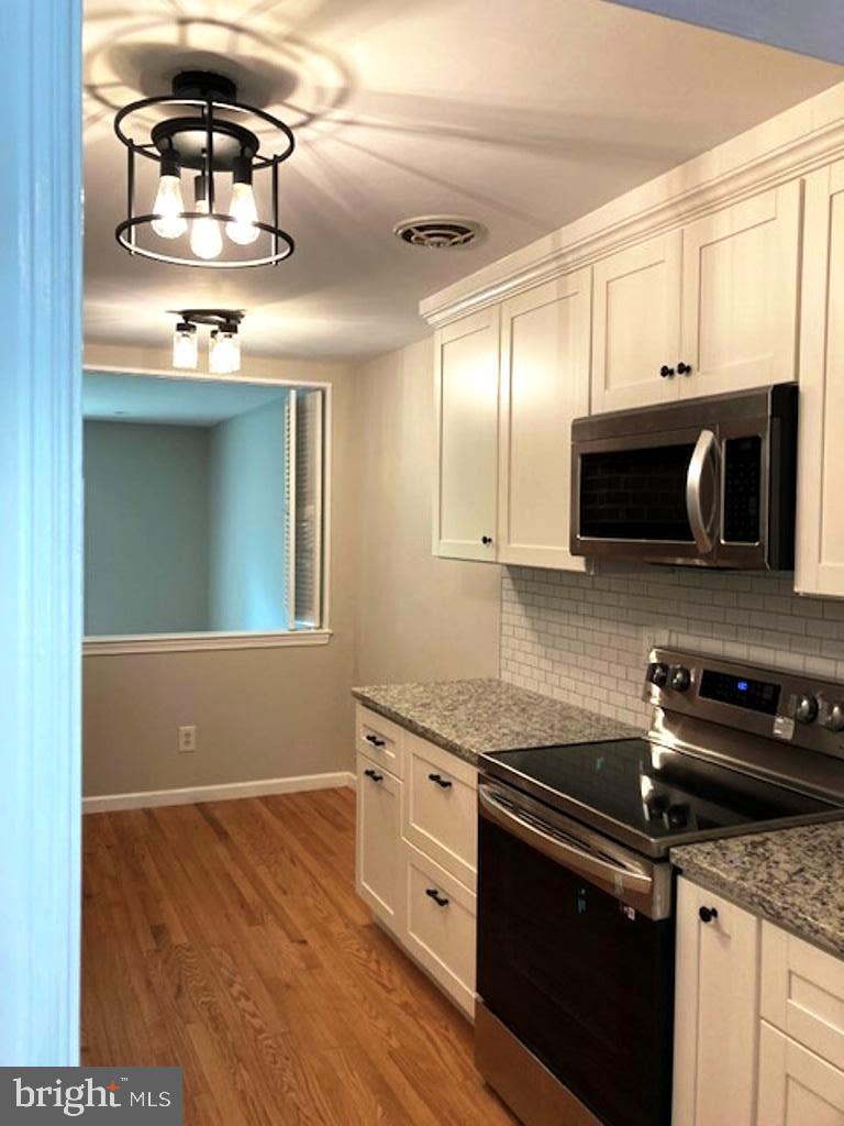 GLENLOCH - Residential Lease