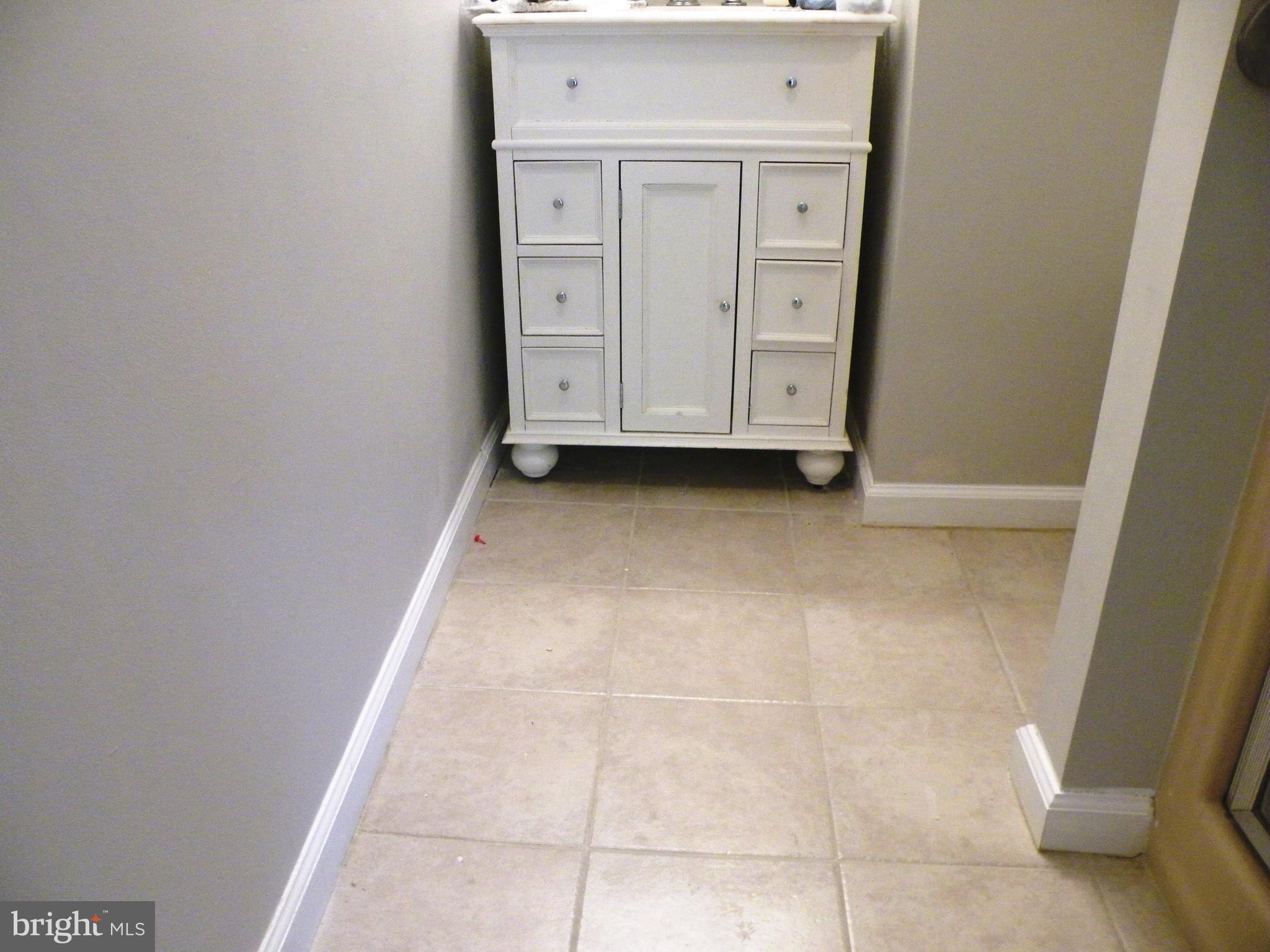GLENLOCH - Residential Lease