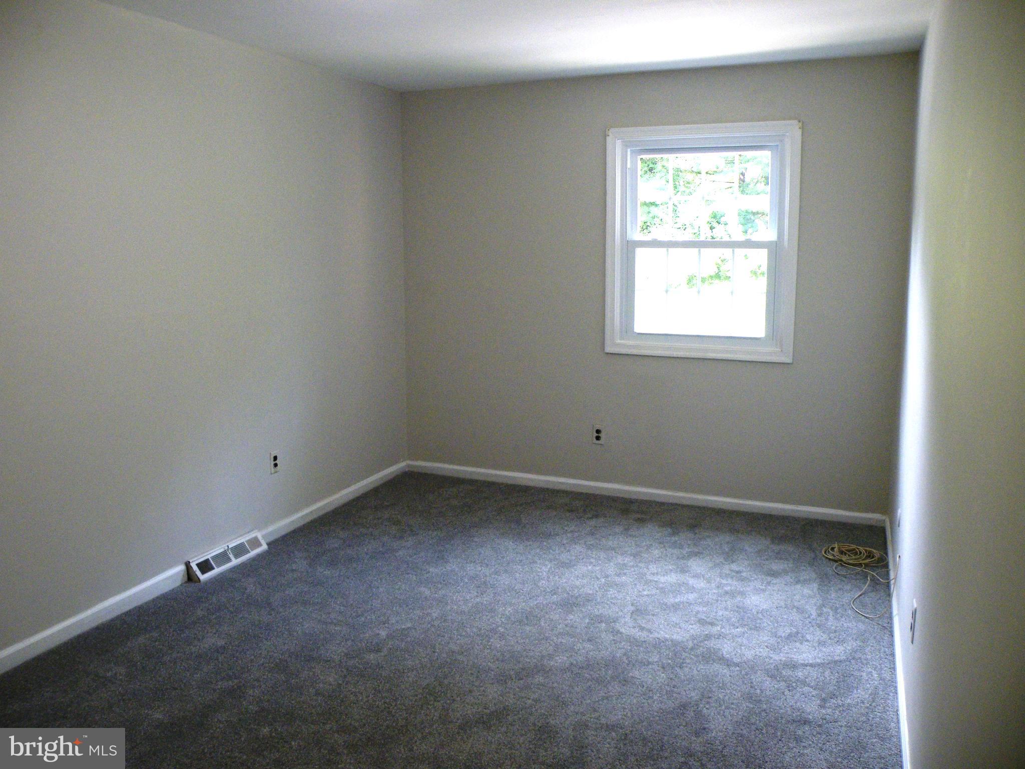 GLENLOCH - Residential Lease