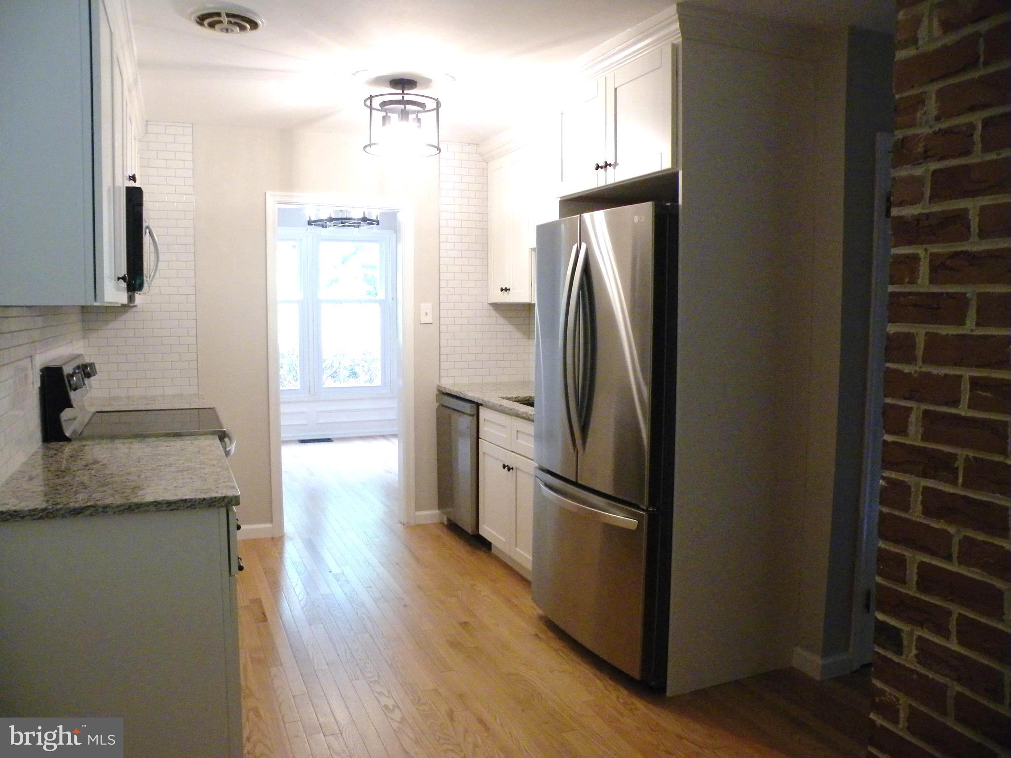 GLENLOCH - Residential Lease