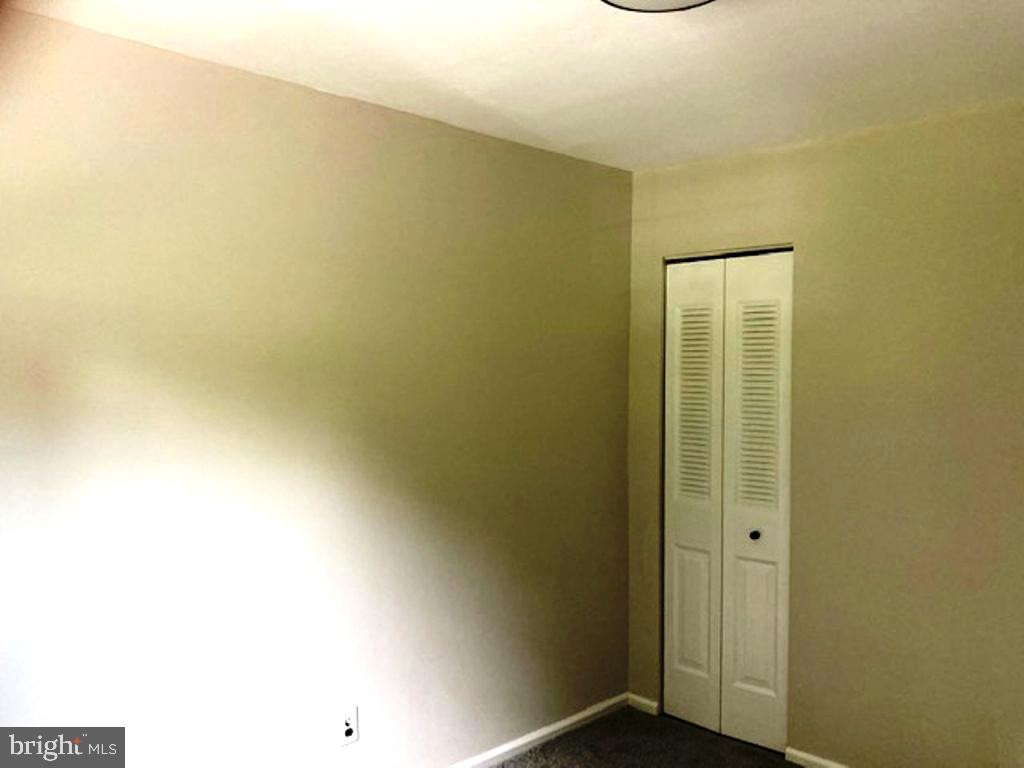 GLENLOCH - Residential Lease