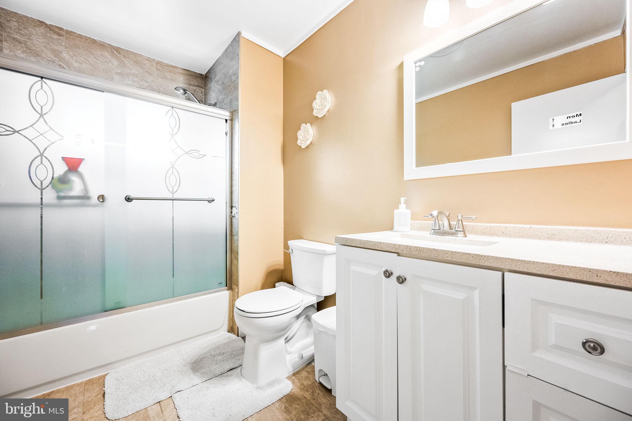 PEMBROOKE - Residential