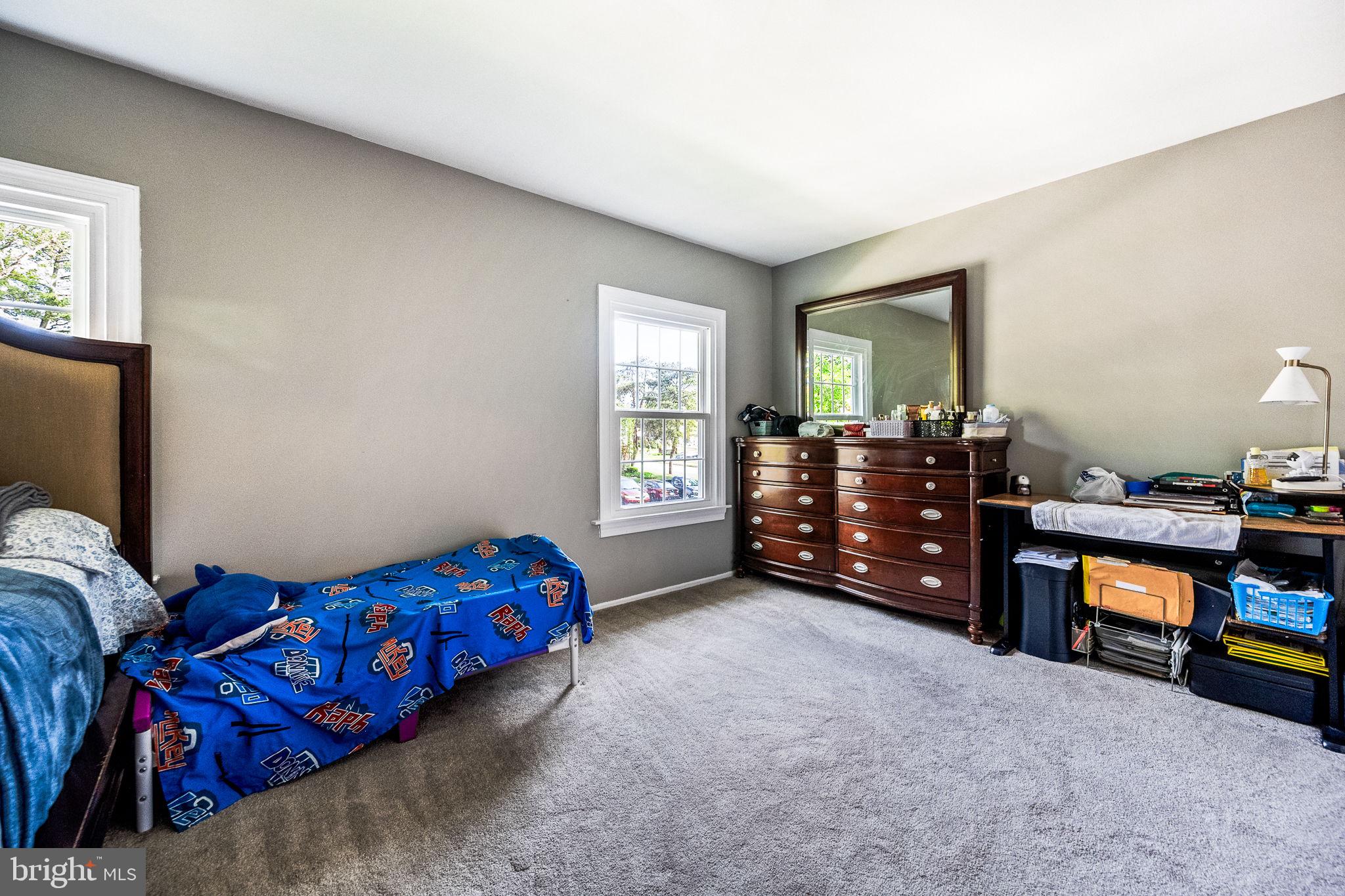 PEMBROOKE - Residential