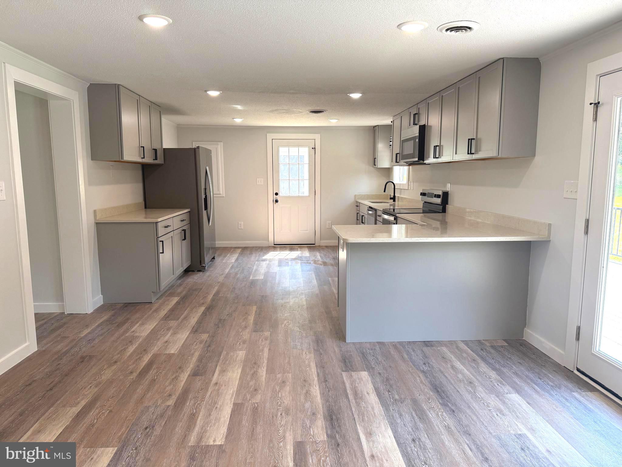 HORSESHOE BEND - Residential